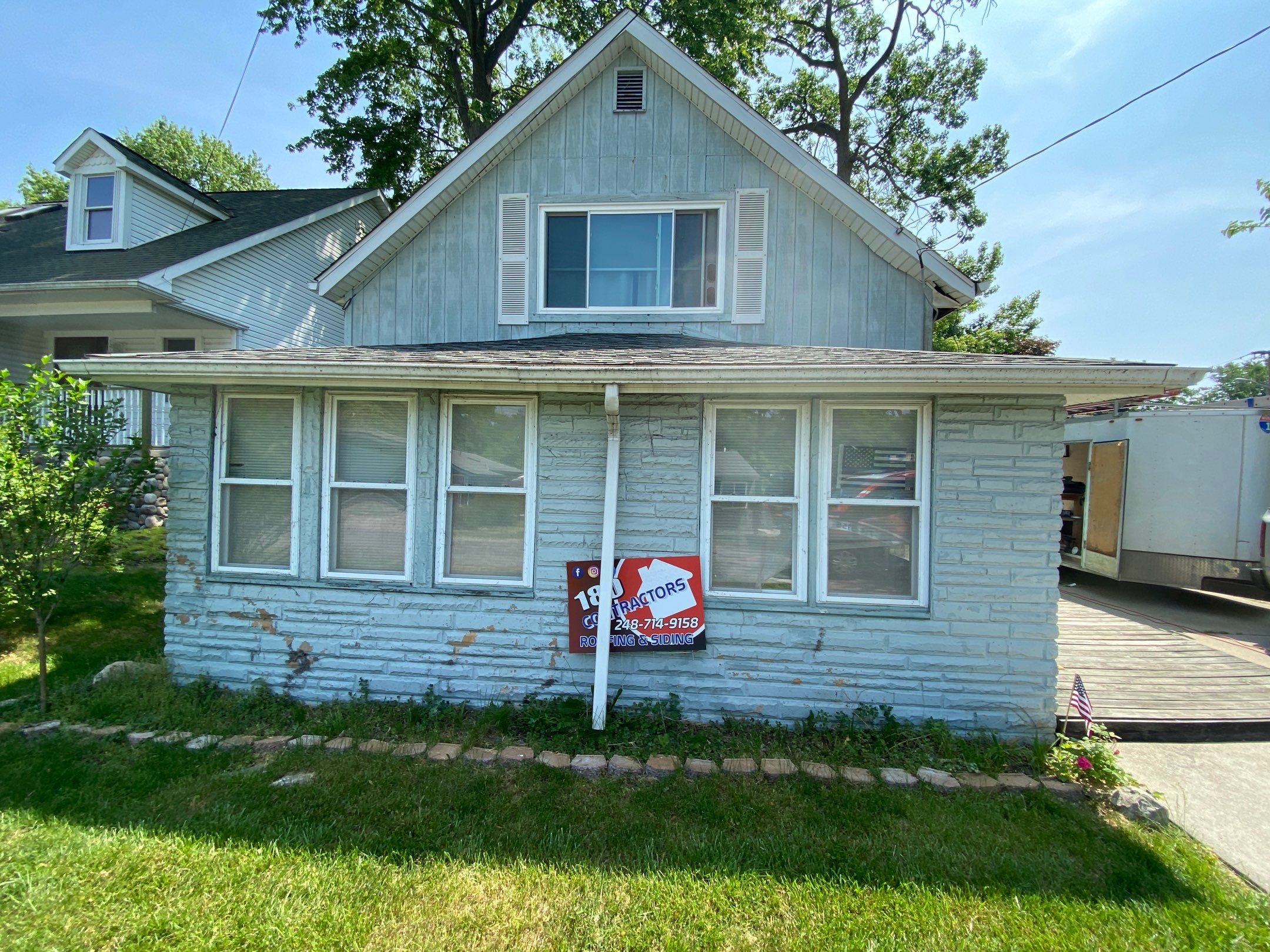 Siding Replacement using CertainTeed Restoration Classis D4 by 180 Contractors