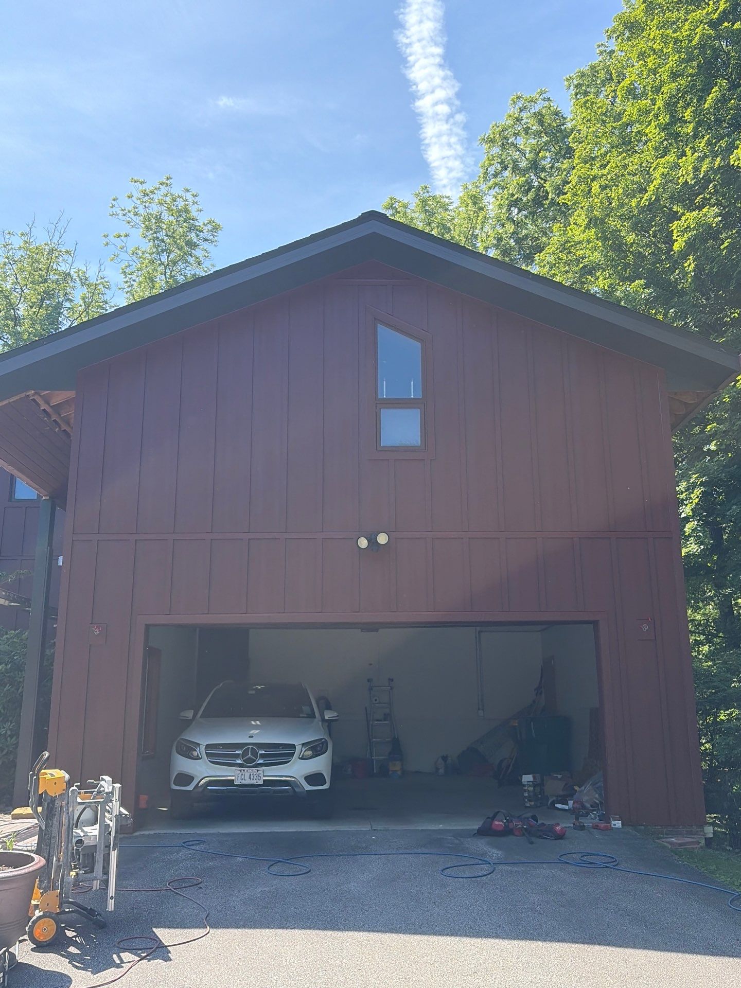 Summit Prefinishing LLC featured photo.