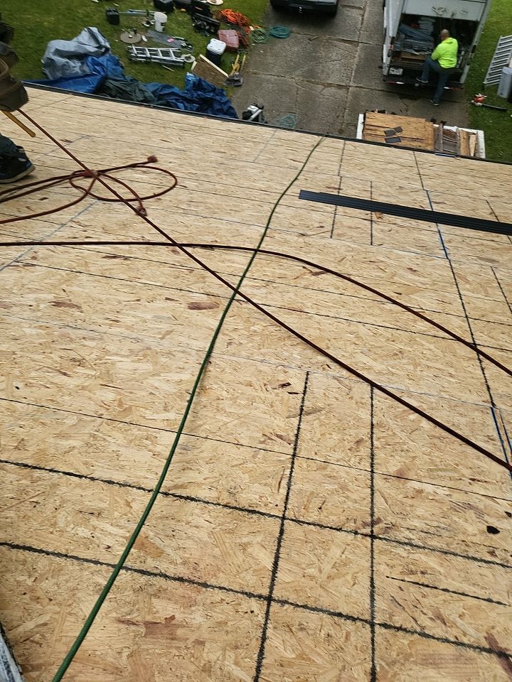 ATLAS PINNACLE HP W/SCOTCHGARD COLOR: SUMMER STORM  by Eagle Eye Roofing