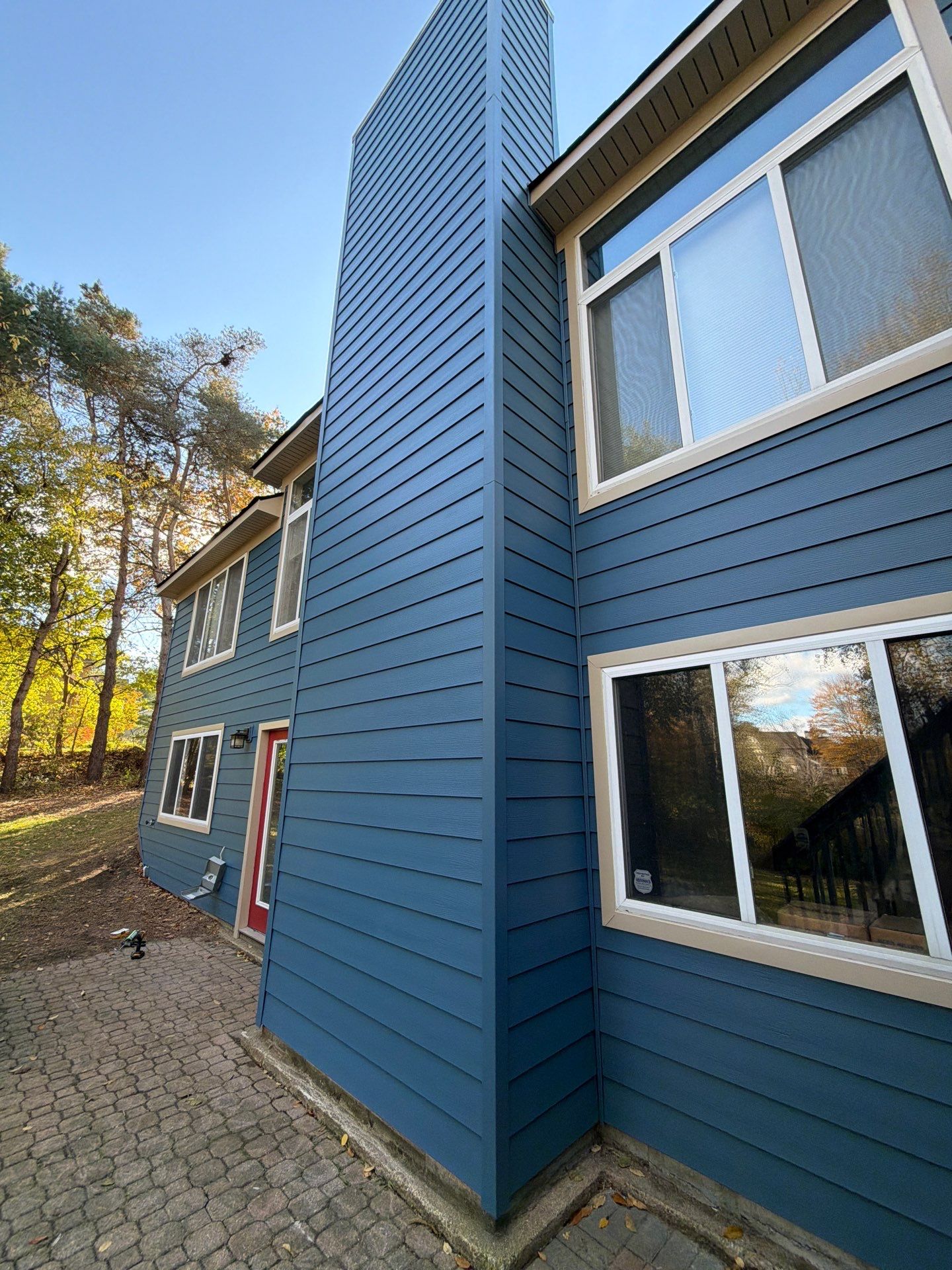 Siding Replacement using Ascend Laguna Blue by 180 Contractors