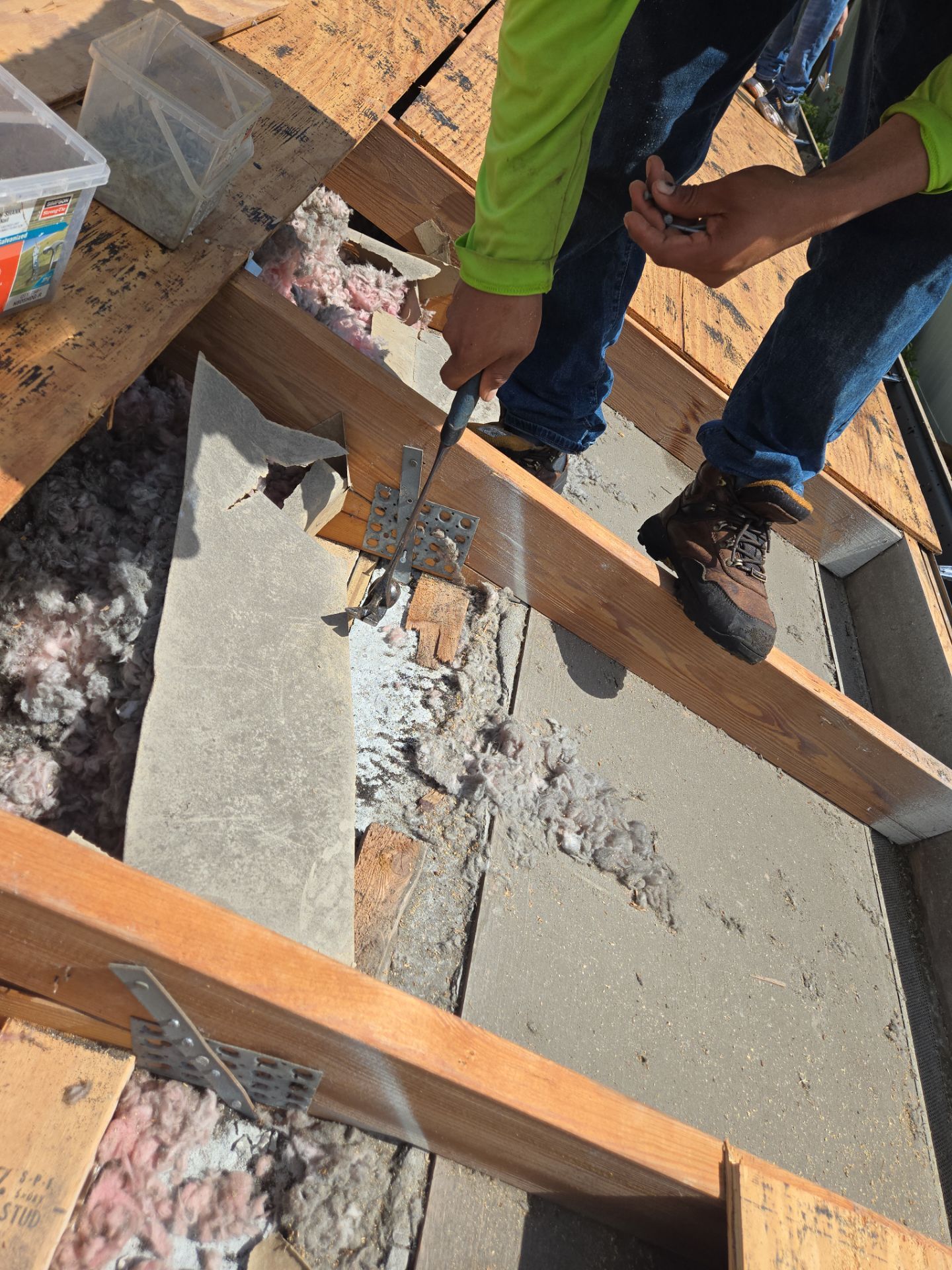 Project in Clearwater 33761 by Mitchell Roofing Company LLC 