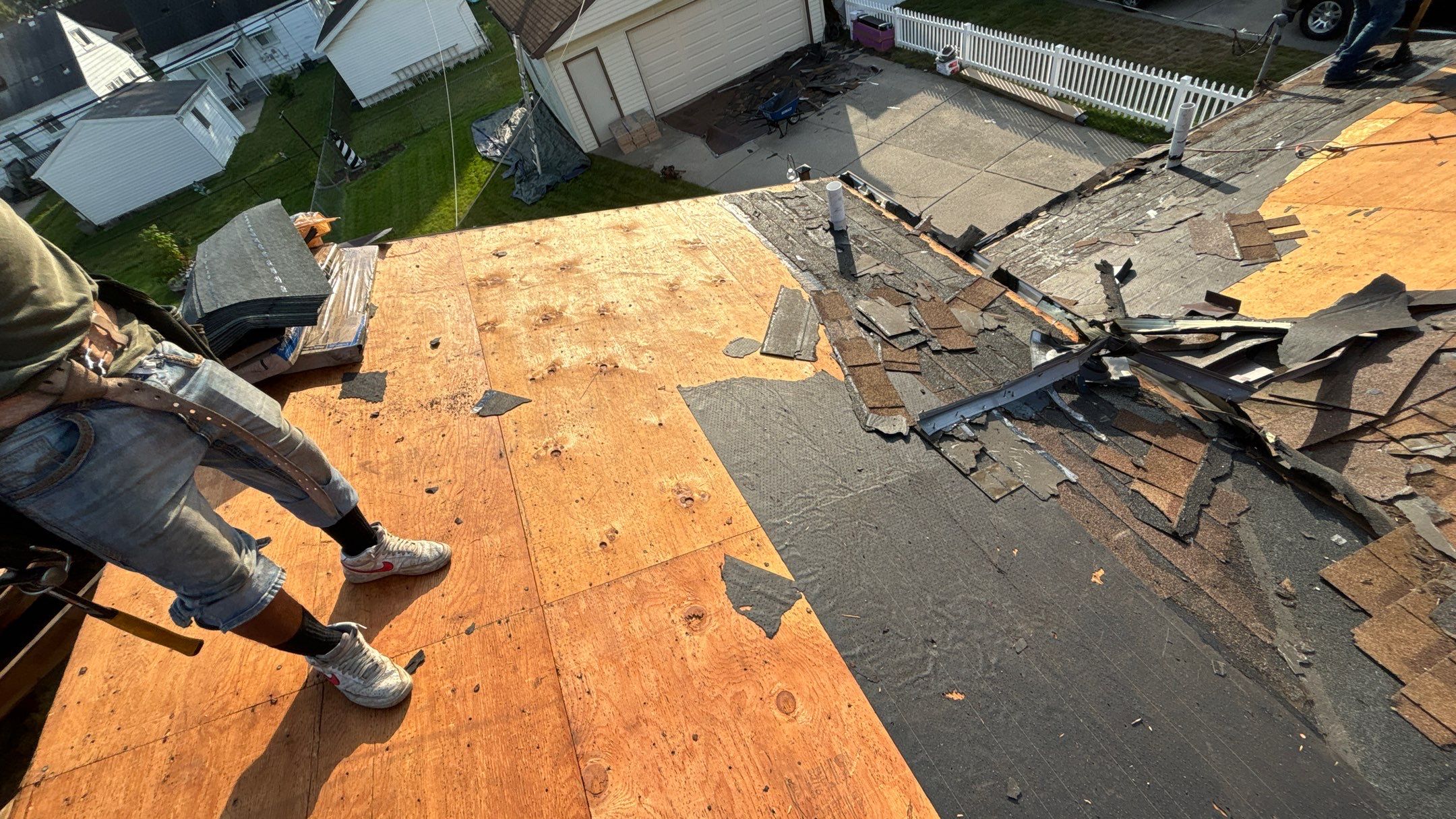 Roof Replacement using CertainTeed Landmark by 180 Contractors