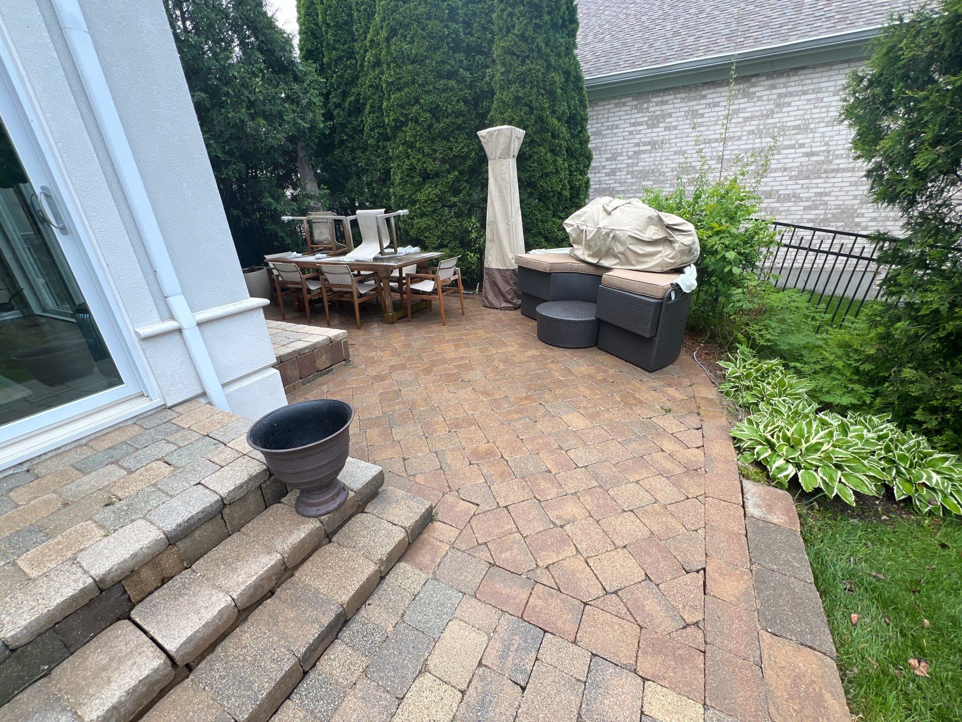 dryvit using Algaecide, soft wash soap by Northern Power Washing LLC.