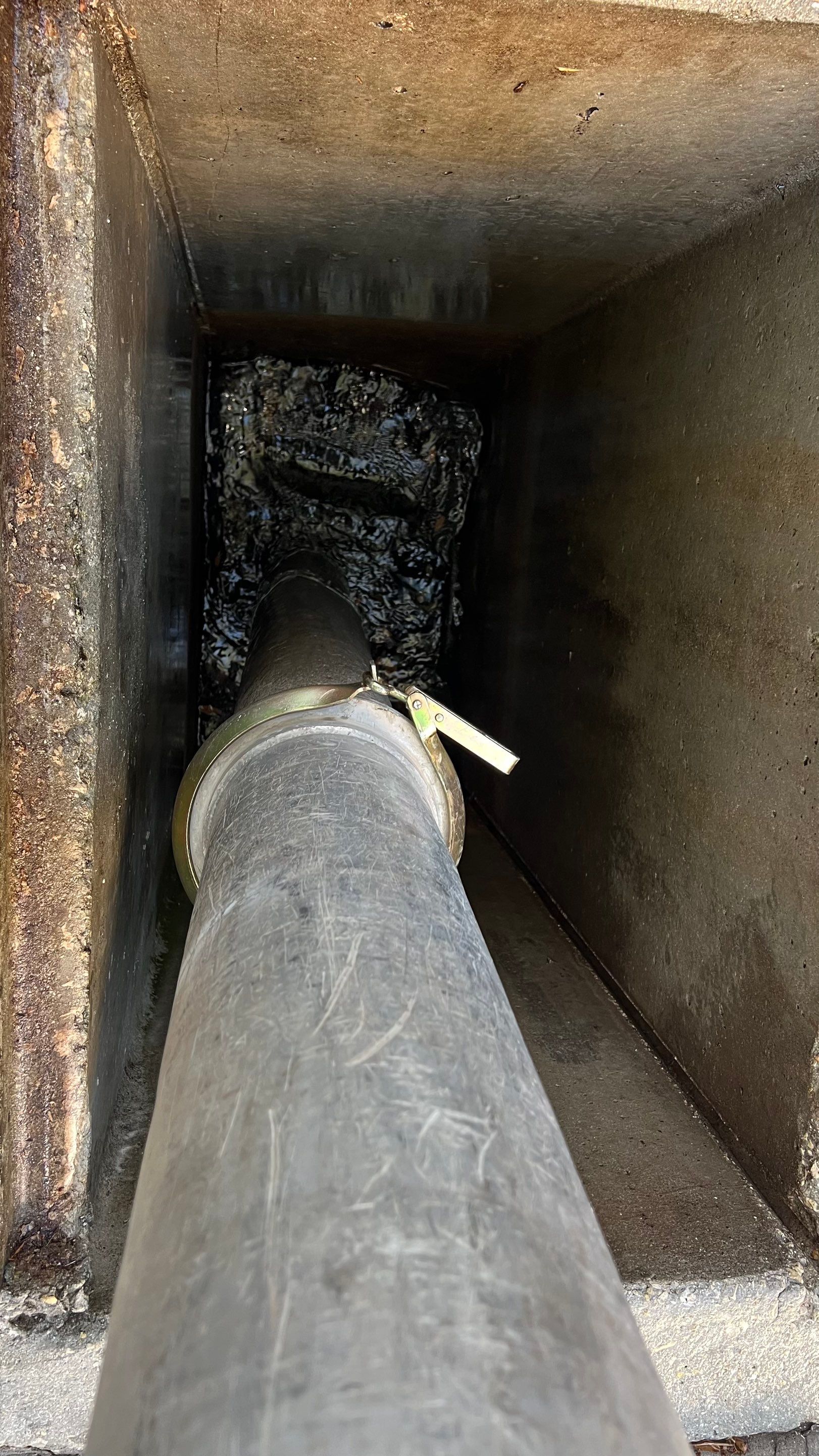 North Naples Neighborhood Catch Basin Cleaning by APS Power & Water
