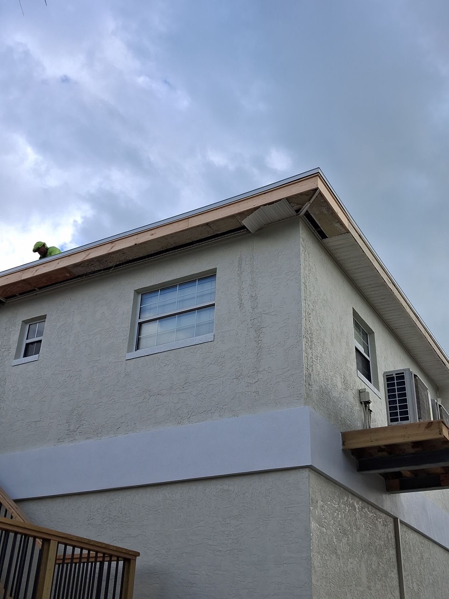 Project in South Pasadena 33707 by Mitchell Roofing Company LLC 
