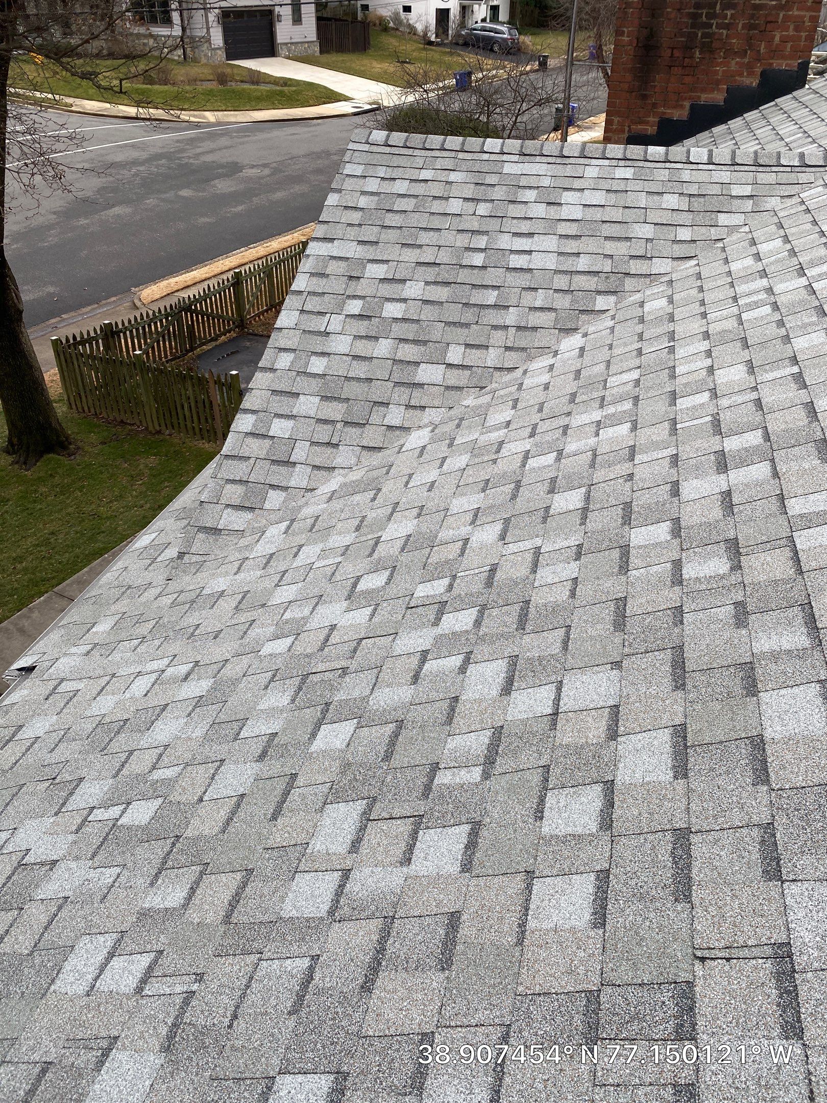 Arlington: CertainTeed Landmark Designer Shingles in Cobblestone Gray by RM Banning, Inc.