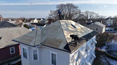 Full Roof Replacement w/ New Decking – Owens Corning System | Pawtucket, RI