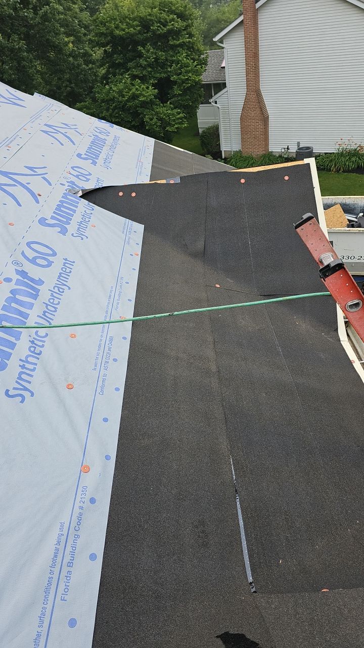 ATLAS PINNACLE COLOR PEWTER by Eagle Eye Roofing