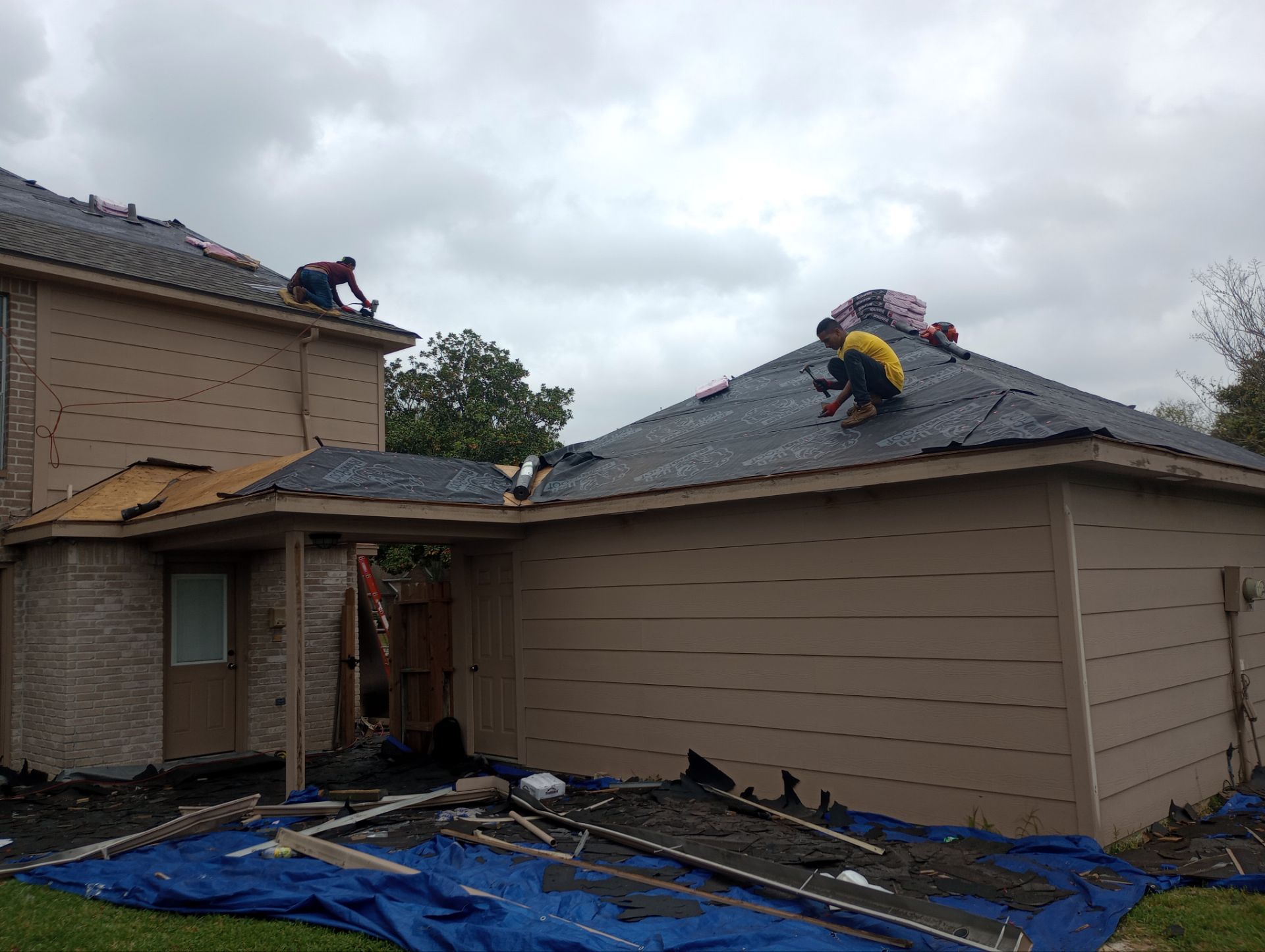 Residential Roofing Repair using Owen's Corning Duration (Lifetime) Shingles by Roof Repair Company