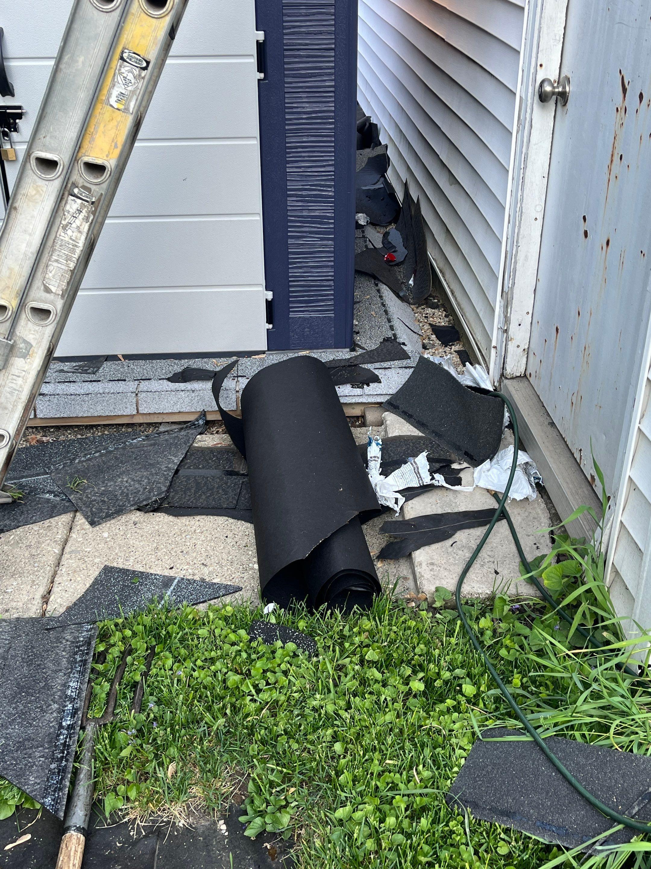 Roof Replacement by G2