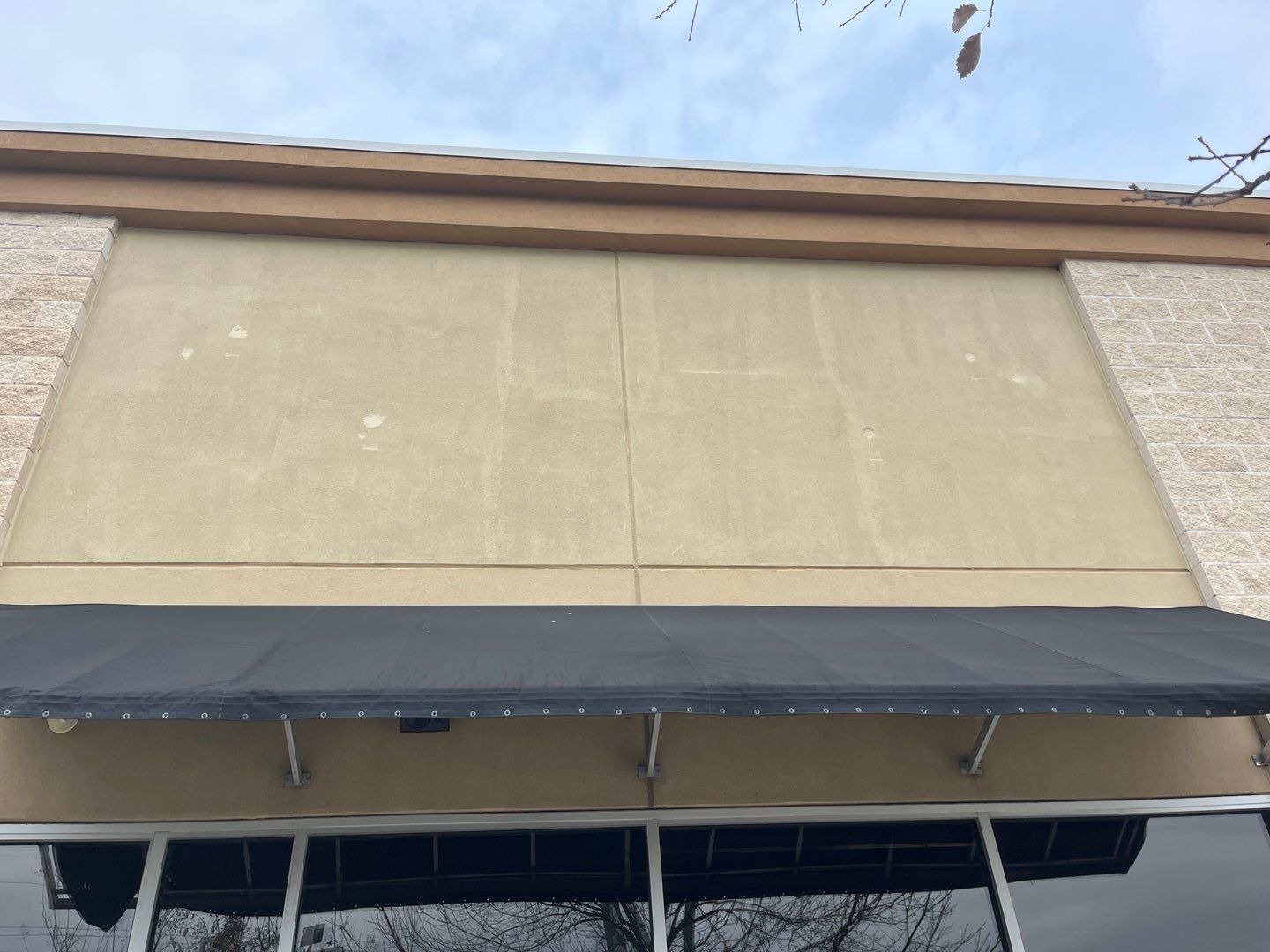 Storefront Revival: Transforming Business Exteriors with a New Coat of Brilliance by 360 Painting Central Texas 