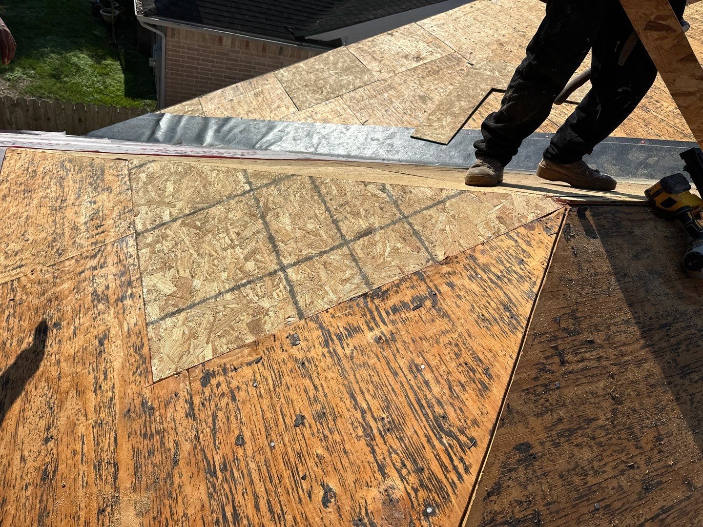 Sugarland Roof Replacement by Roof Repair Company