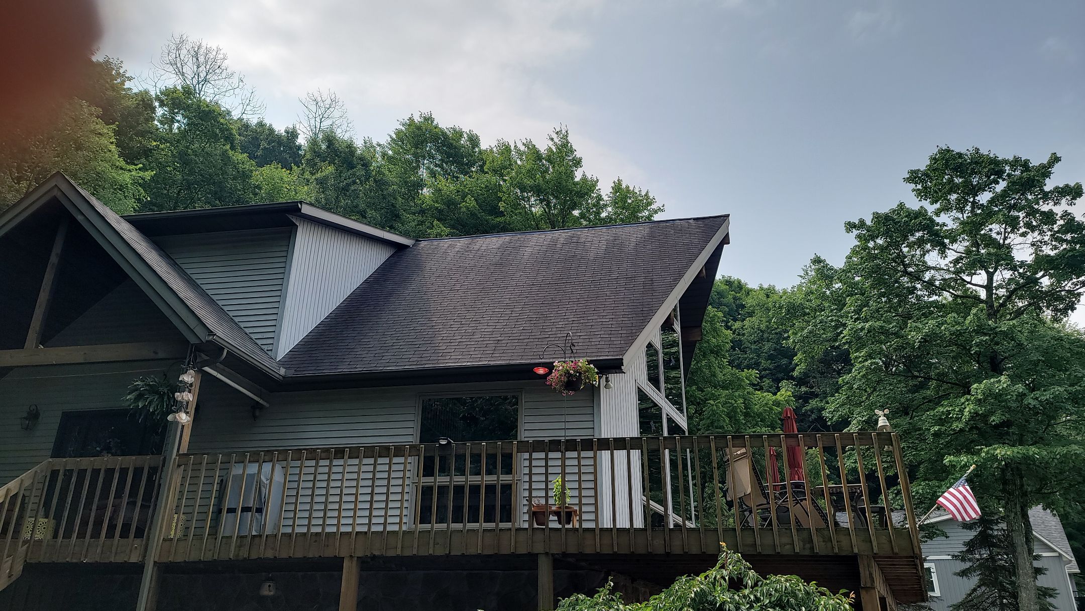 Owens Corning Color: Williamsburg Gray by Eagle Eye Roofing