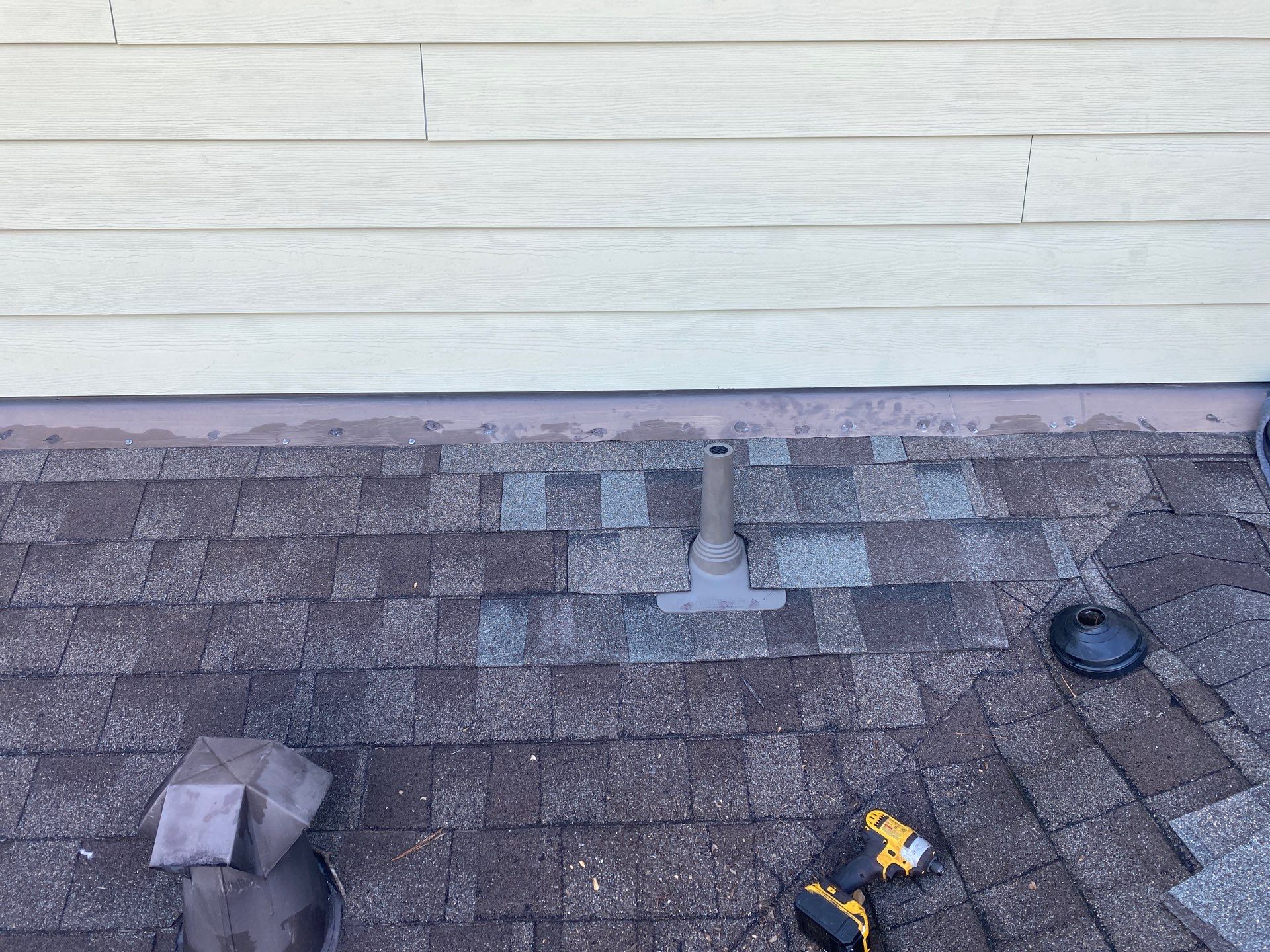 Residential Roofing Repair using Owen's Corning Duration (Lifetime) Shingles by Roof Repair Company
