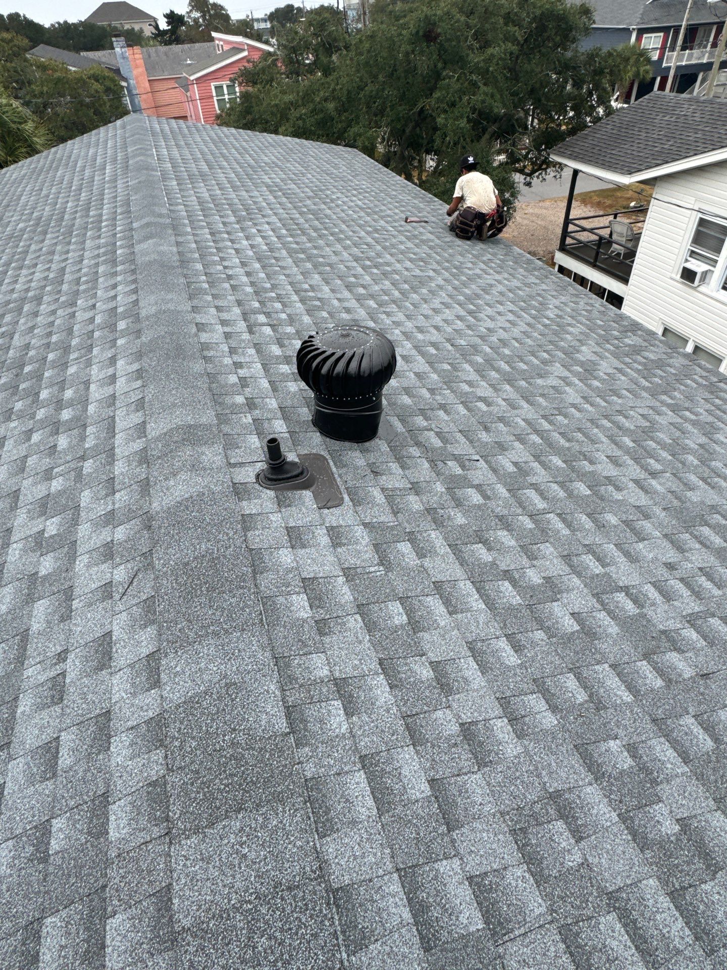 GAF HDZ - Oyster Grey by Linta Roofing