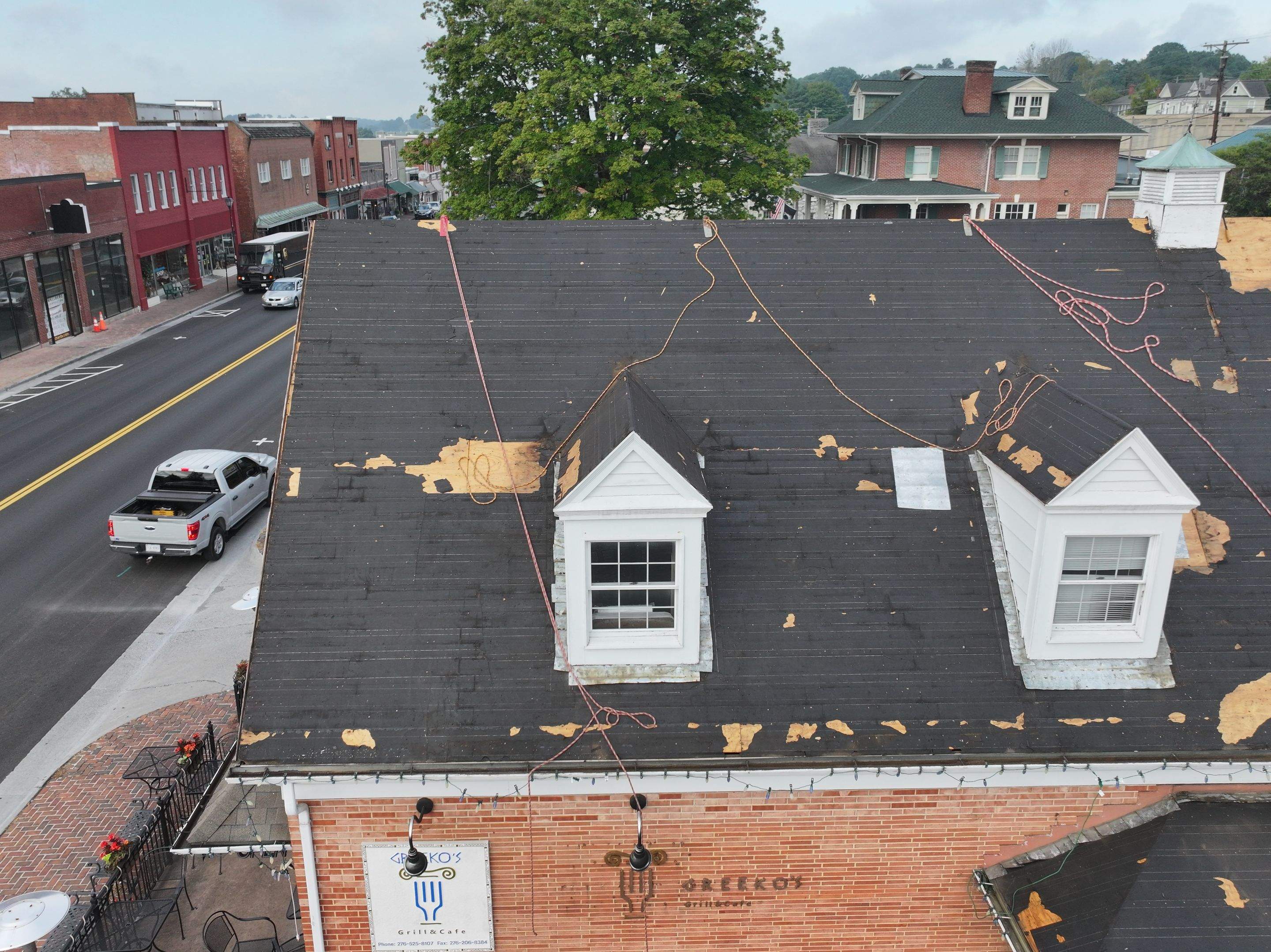 Ellis Commercial Building by Omnia Roofing