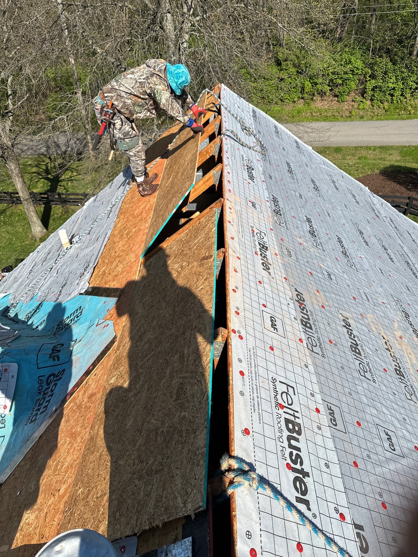Residential Roofing Installation using Gaf Timberline HDZ Weathered Wood by Undersun Roofing 