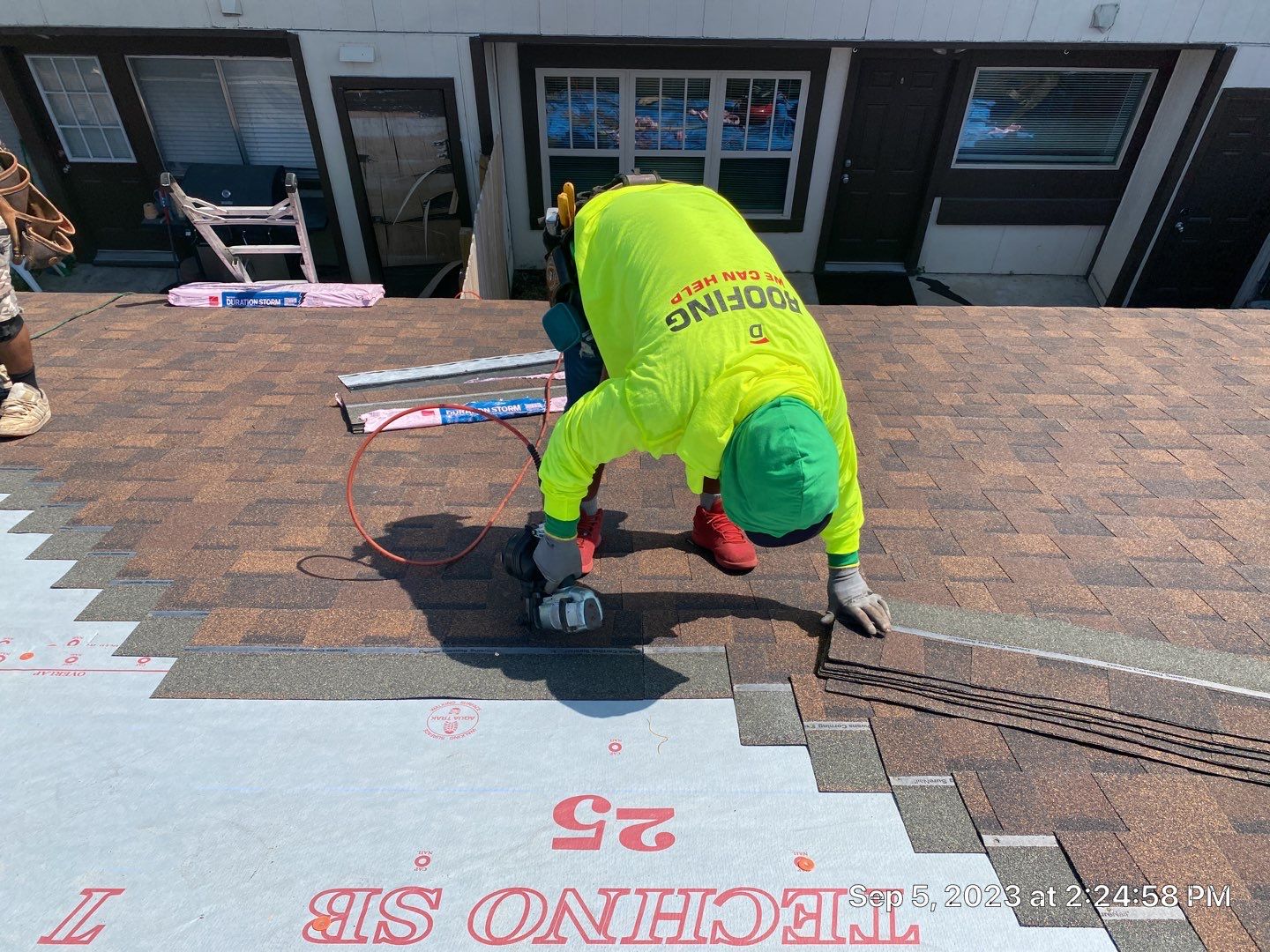 Shingle Project in Tulsa by Decor Roofing & Restoration