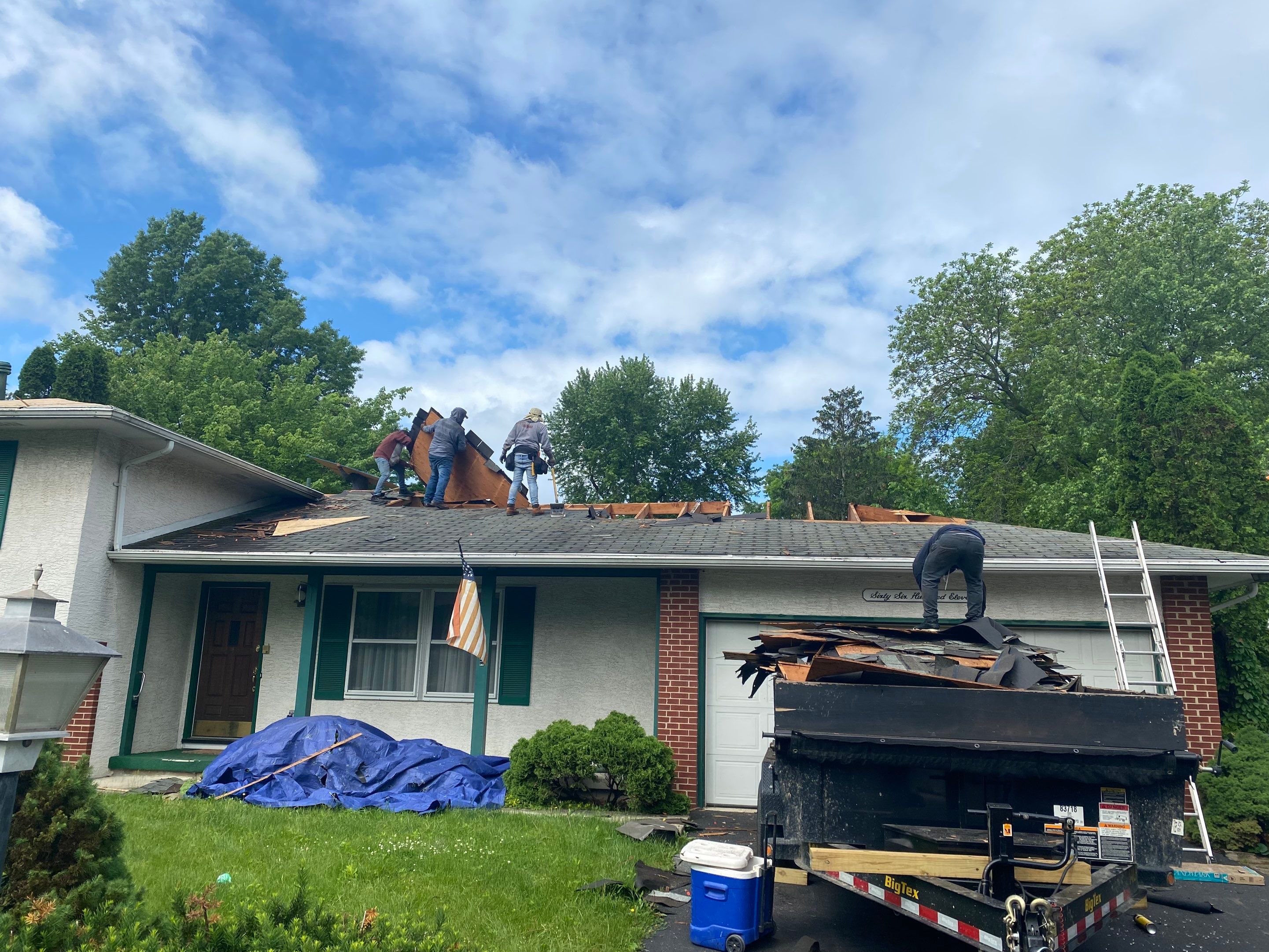 New Roof Installation using new OSB sheathing Certainteed Landmark Shingles by Best Roofing & Siding Company