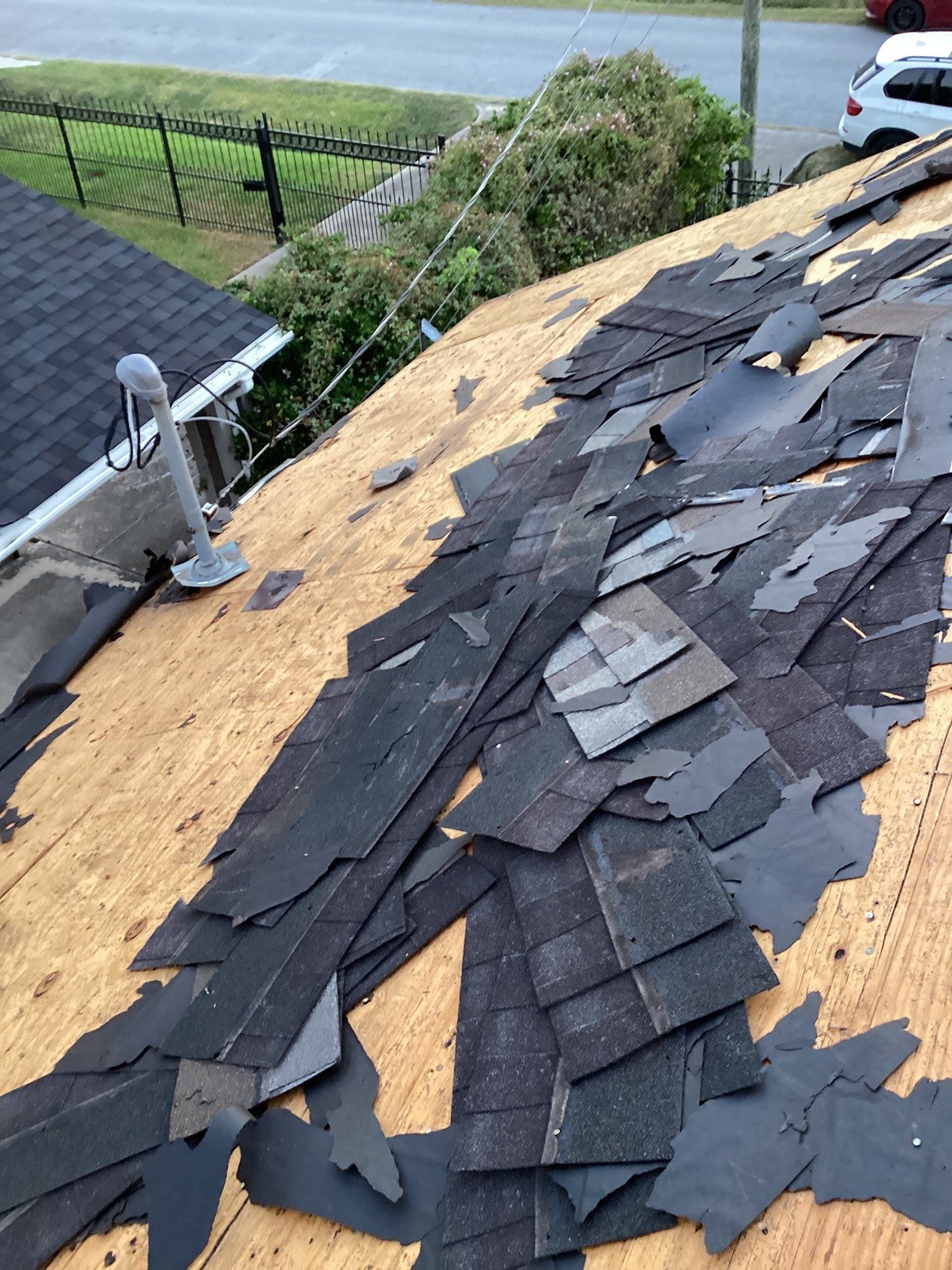Residential Roofing Installation using Owen's Corning Duration (Lifetime) Shingles by Roof Repair Company
