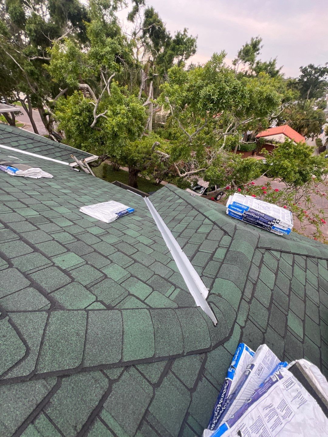 Project in St. Petersburg 33704 by Mitchell Roofing Company LLC 