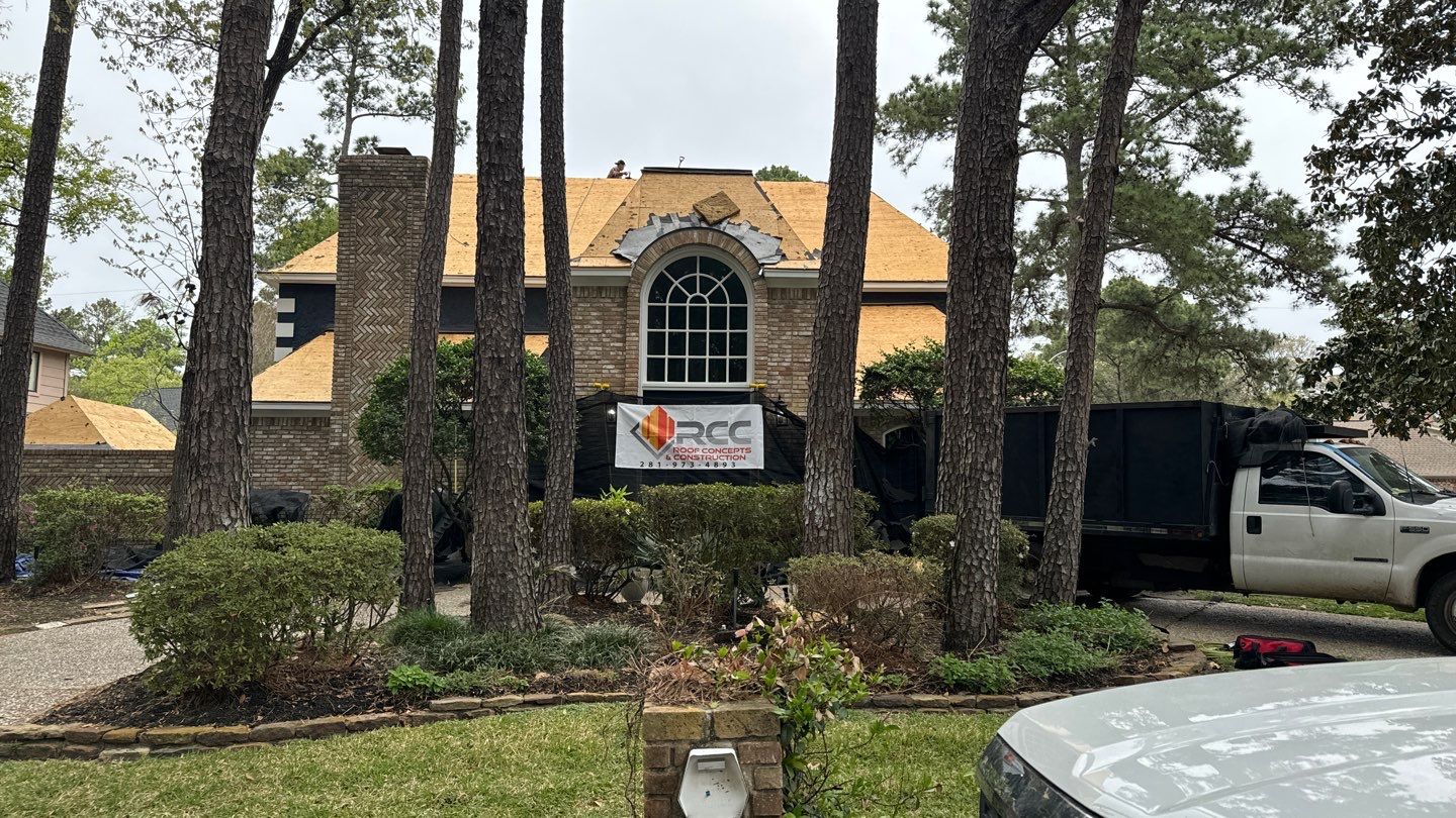 Residential Roofing Installation using Owen's Corning in Champions, Tx by Roof Concepts Construction