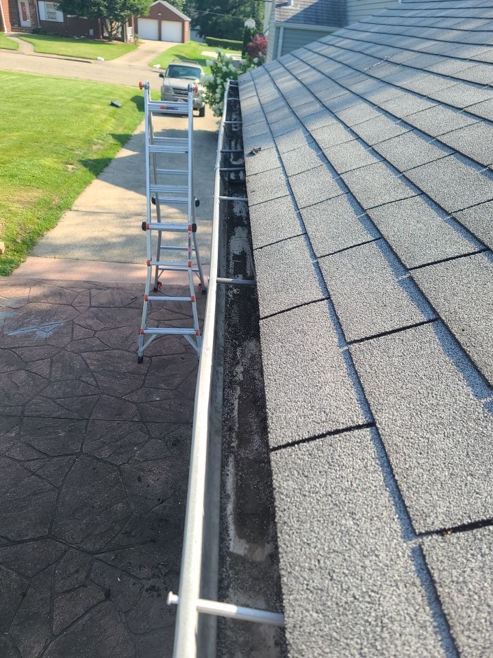 Mark Bobish by Silver Leaf Contracting 