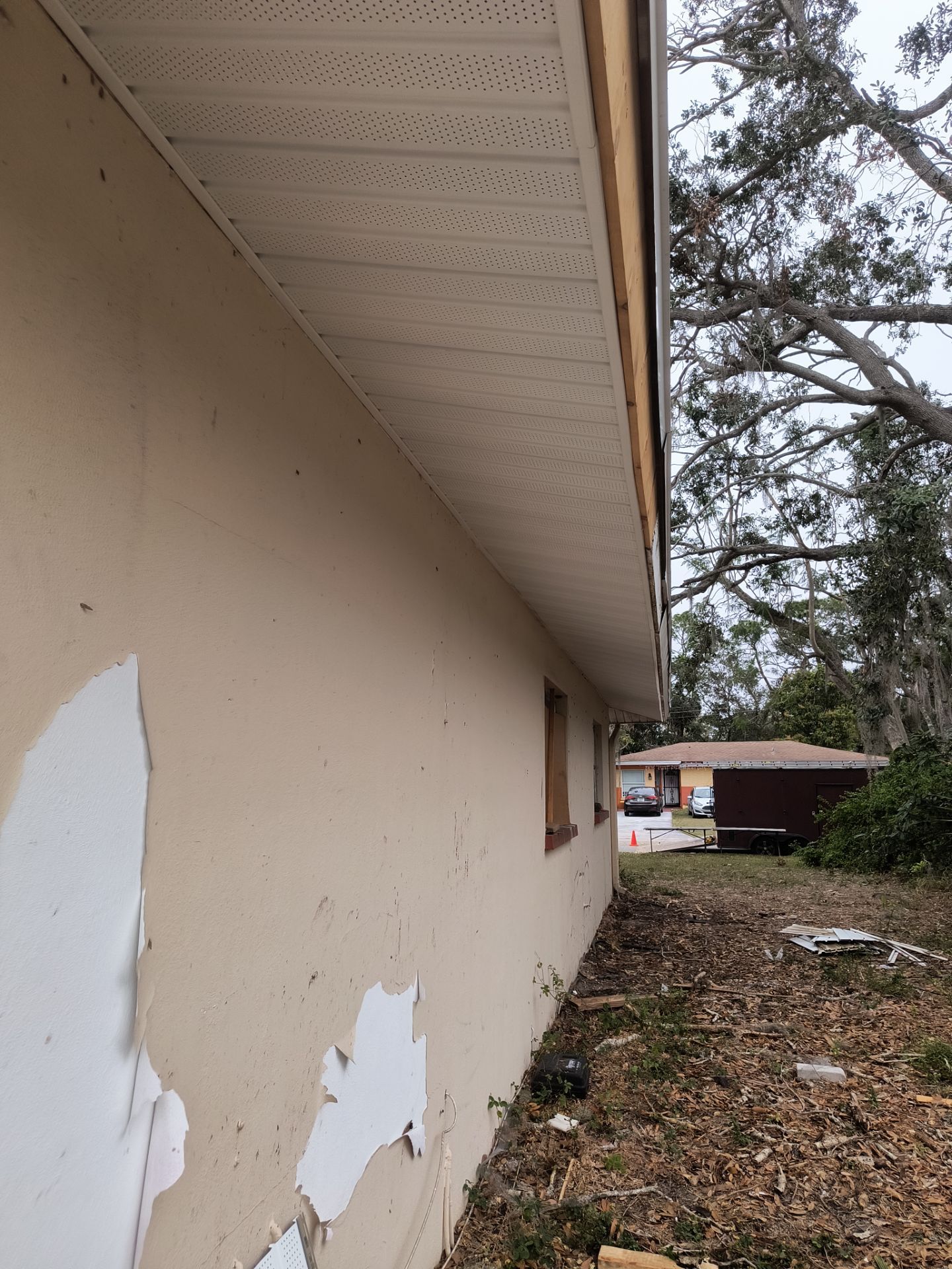 White Soffit and Fascia Upgrade in Sarasota FL by Gutter Professors