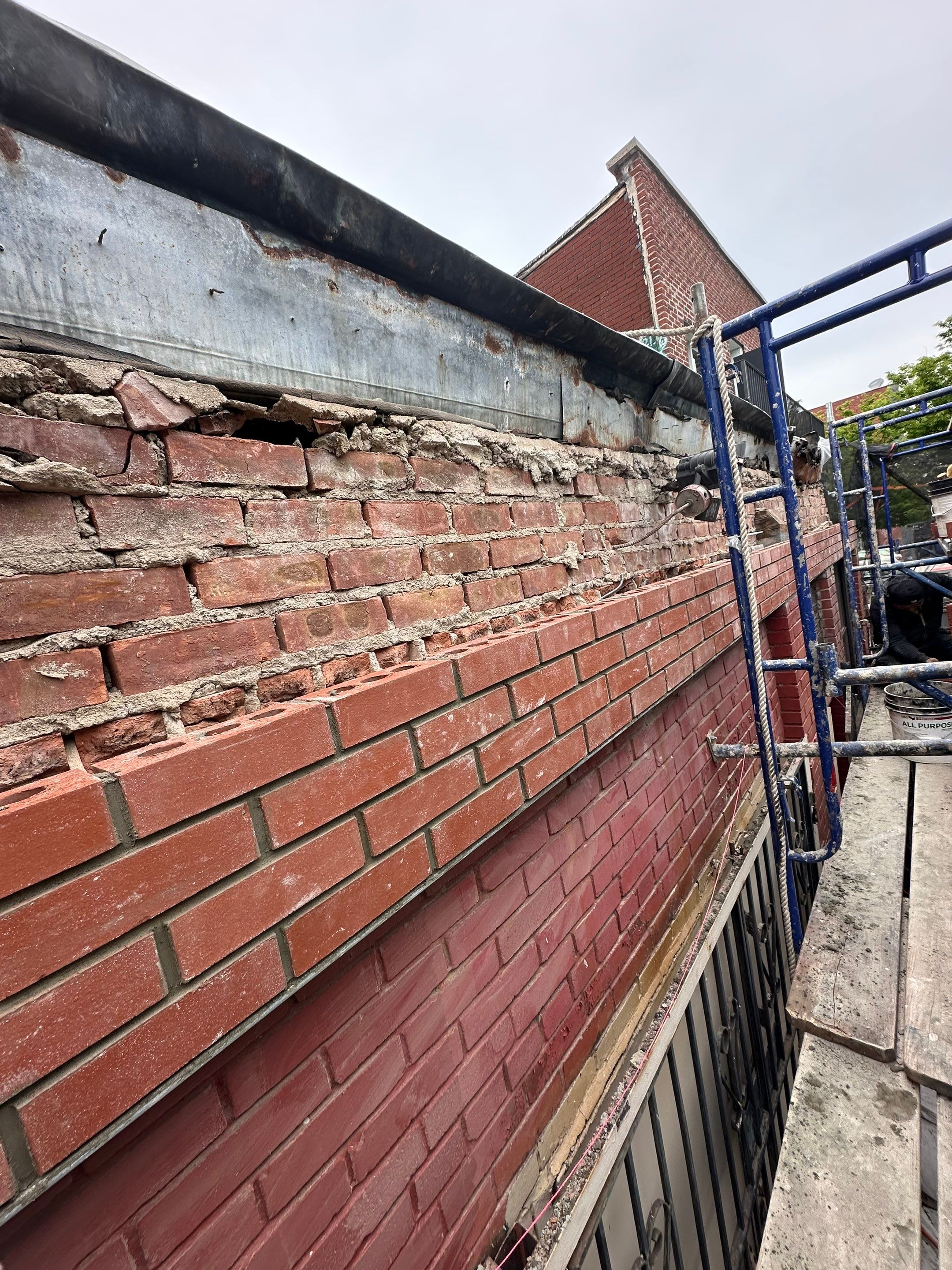 Parapet Rehabilitation  by Medina Design & Development Group