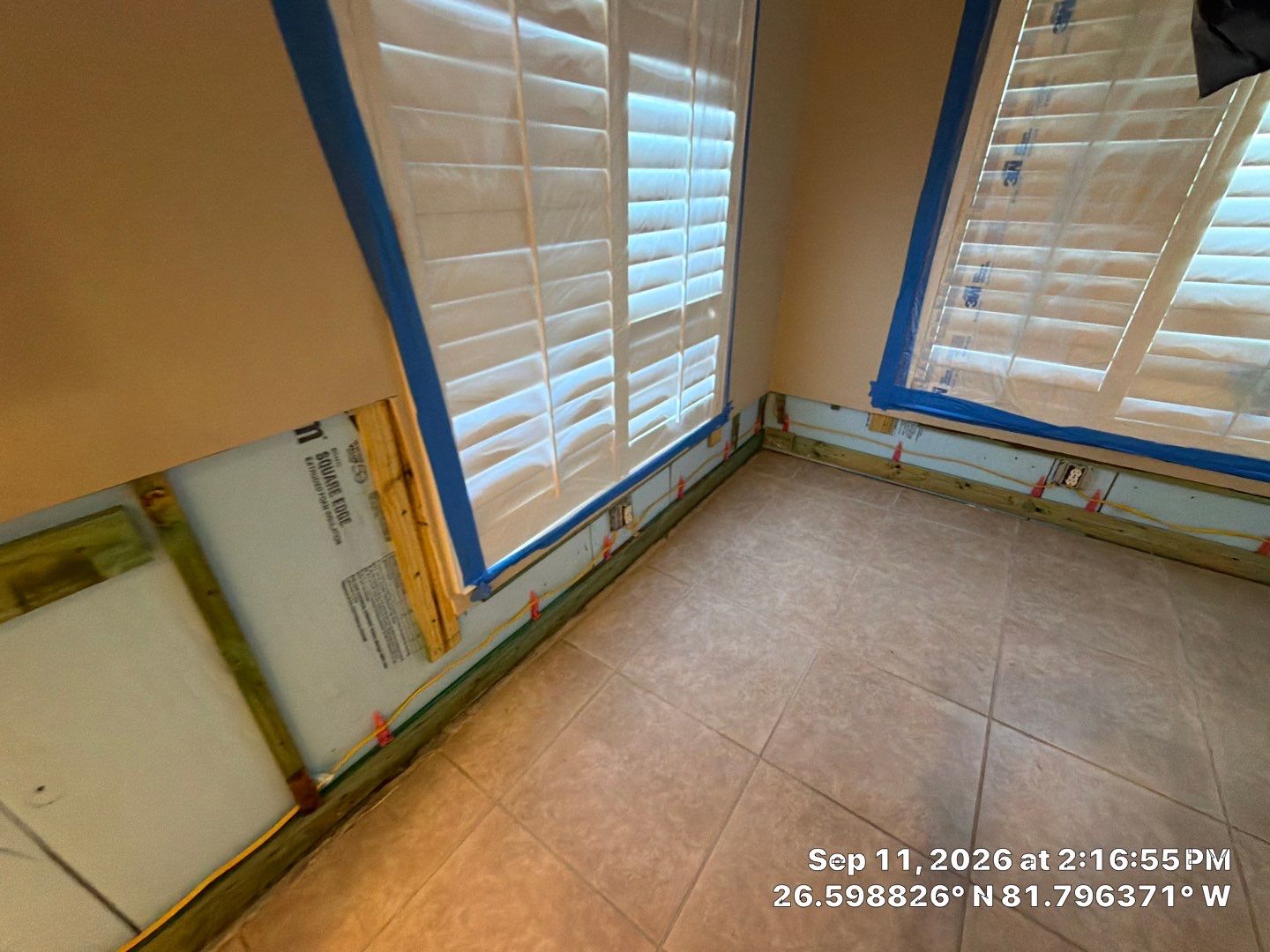 Fort Myers Water Damage Restoration and Professional Mold Remediation by Microscope
