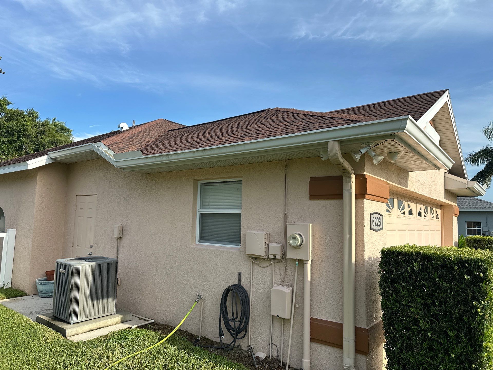 🏡 Pre-Sale House & Driveway Cleaning – Arbor Creek, Palmetto, FL by Sunshine AquaWash