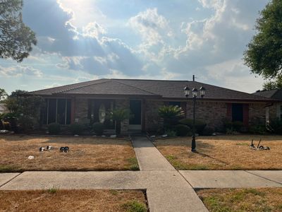 Residential Roofing Installation using Owen's Corning Duration (Lifetime) Shingles