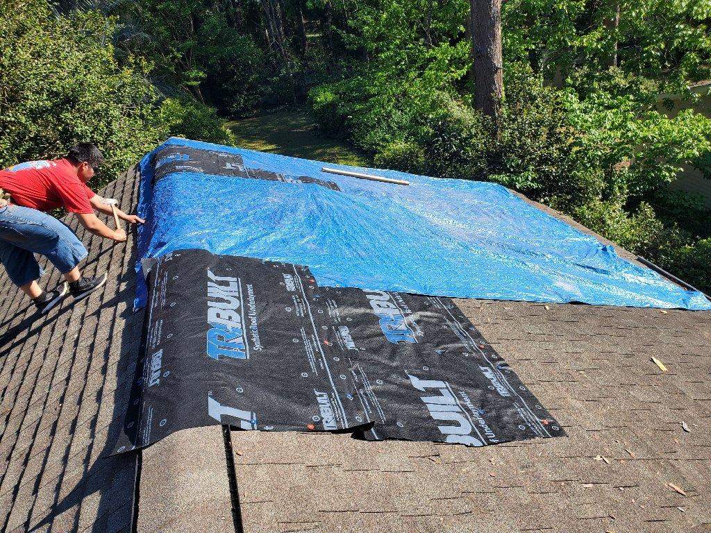Residential Roofing Installation using Owens Corning® Oakridge Onyx Black by Indigo State Roofing