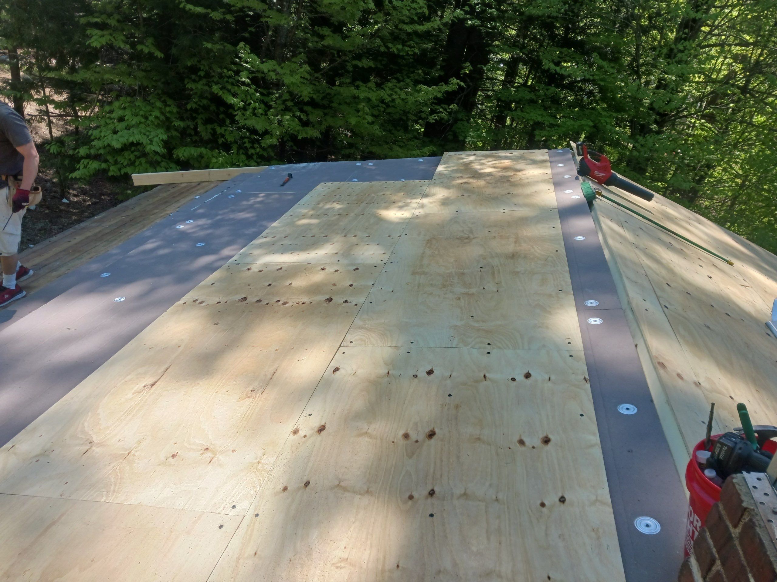 Warm Roof Install On a Deck Home by Tall pine roofing