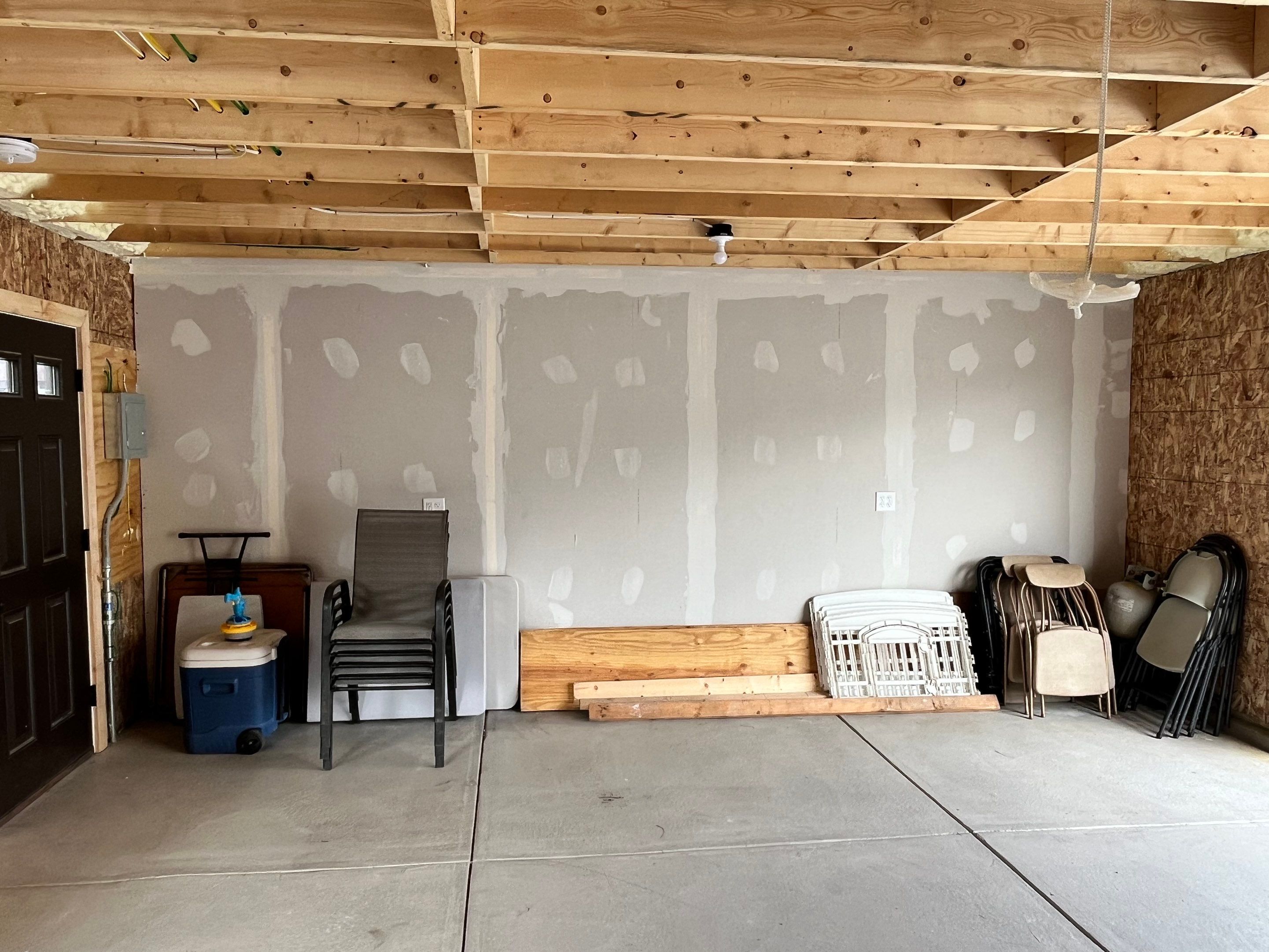 Garage by Ivy Lea Construction