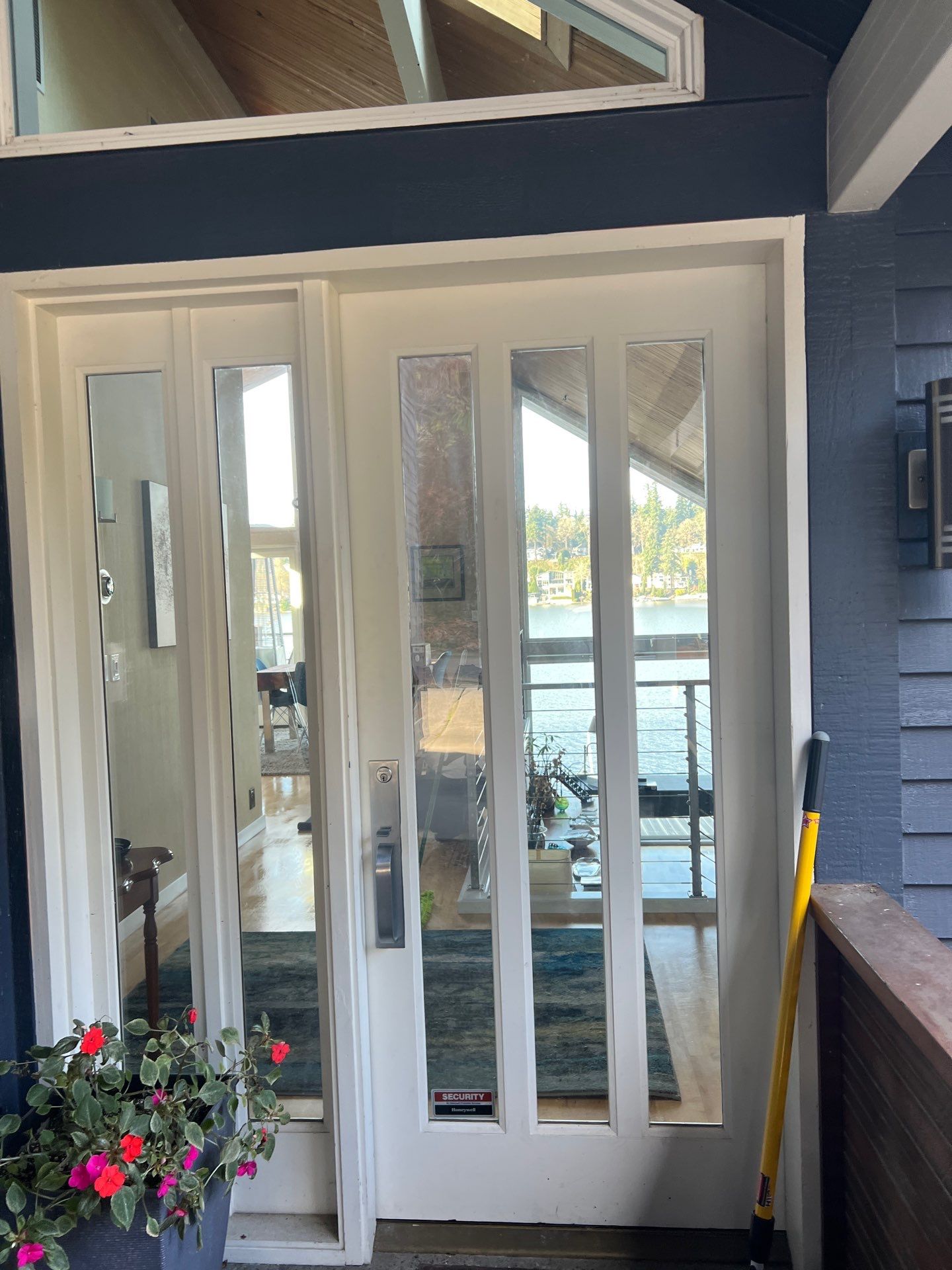 Maid Service in Lake Oswego by Cloud 9 Professional Cleaning Services