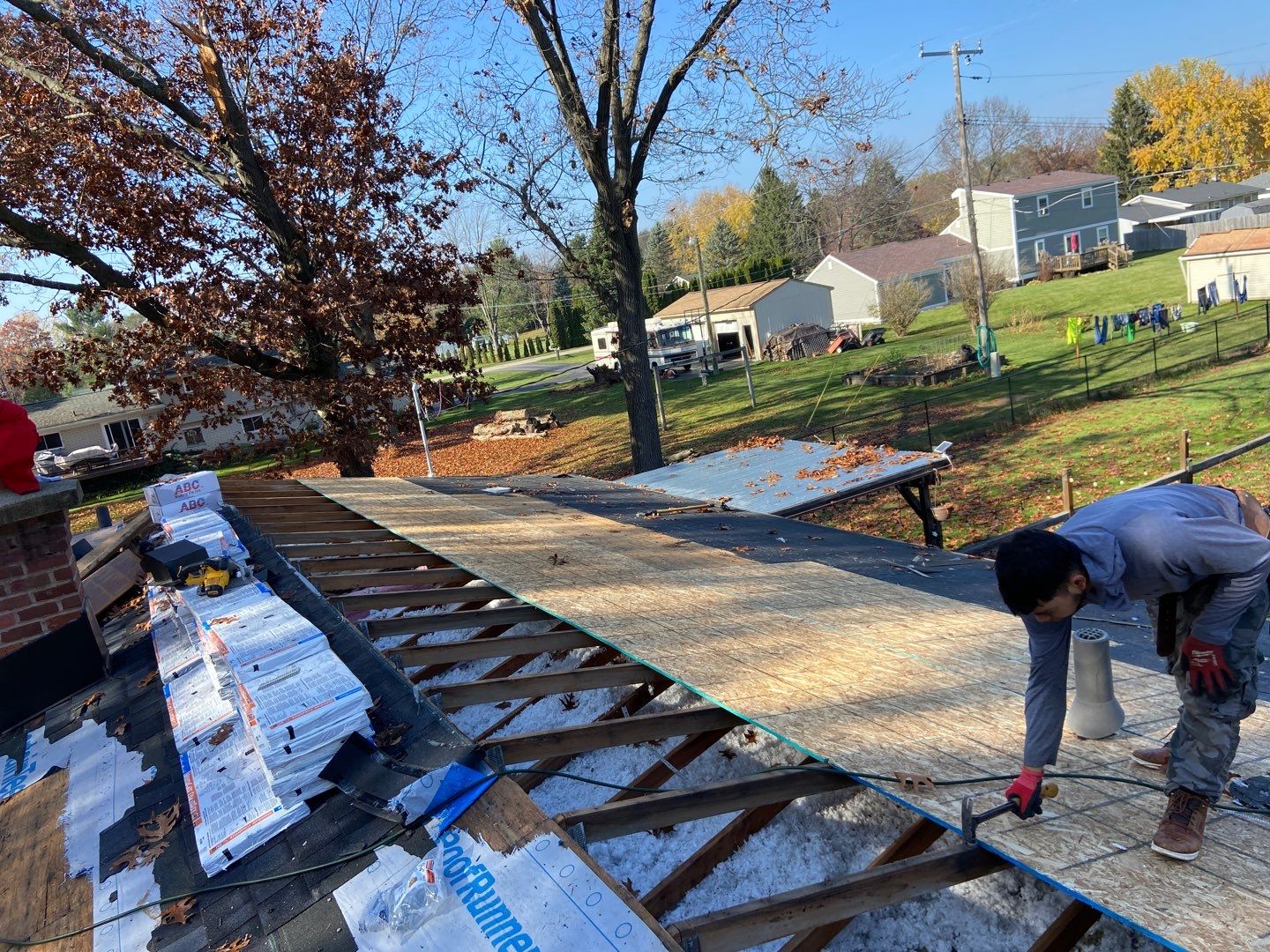 Roof Replacement using CertainTeed Landmark Pro by 180 Contractors
