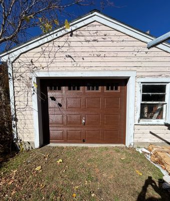 Door Installation using Raynor Encore Garage Door