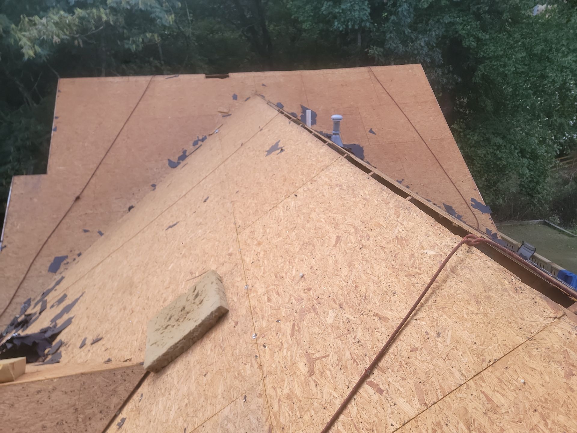 Residential Roof Replacement using Owens Corning Onyx Black by Inspector Roofing and Restoration