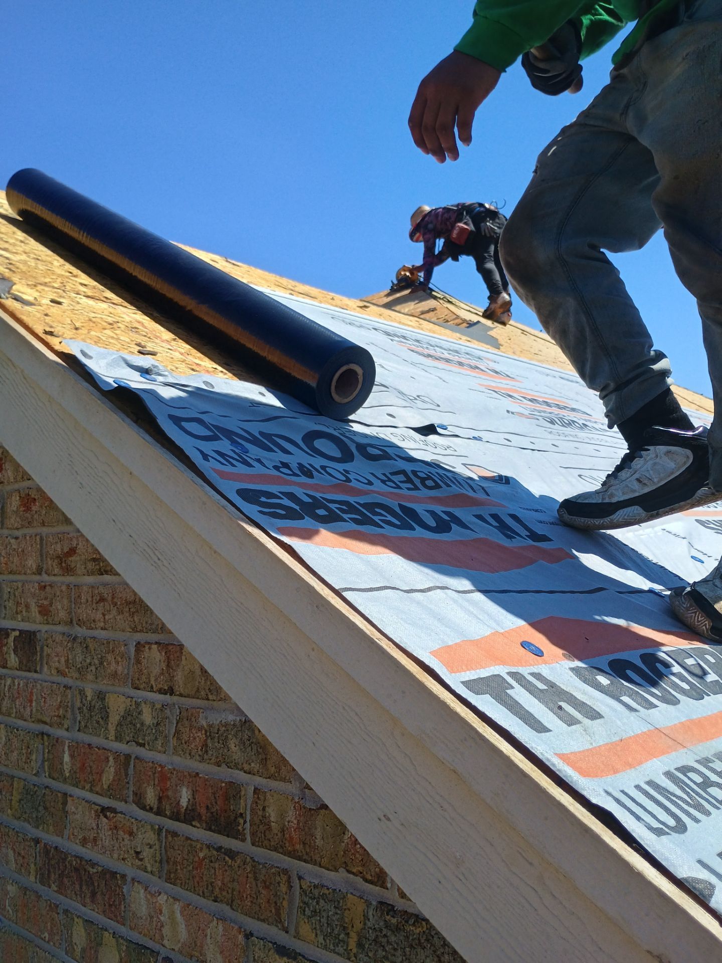 Oklahoma City Full Residential Roof Replacement with GAF Architectural Shingles by BANA Roofing and Solar Supply
