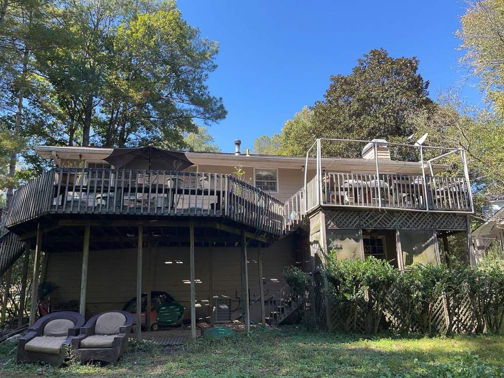 Atlanta, GA James Hardie Siding, Pressure Treated Wood Deck Replacement, and Exterior Painting by Nelson Exteriors 