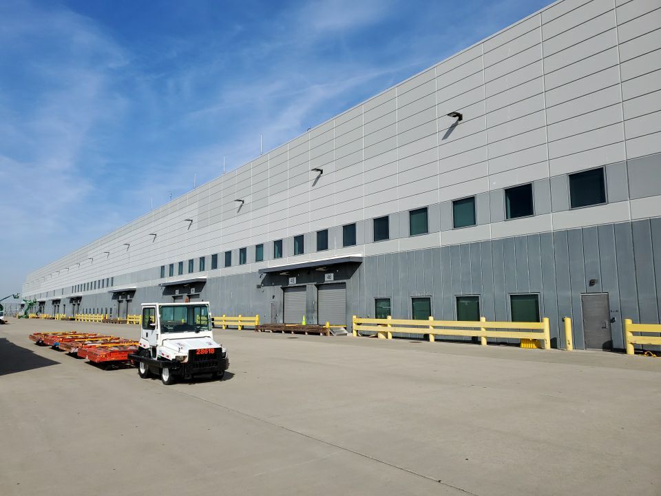 Tilt-up Precast Exterior Warehouse Painting by Paint Platoon USA