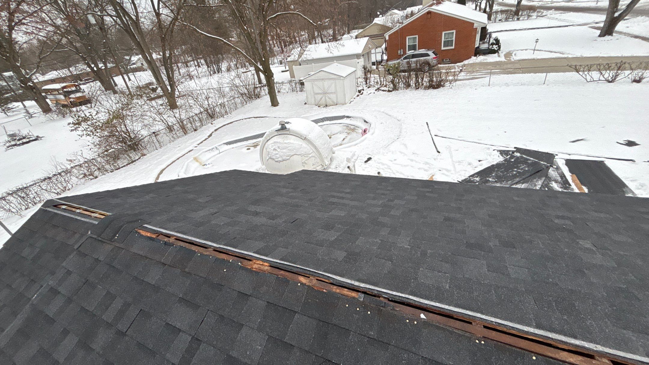 Roof Replacement using Owens Corning Onyx Black by 180 Contractors