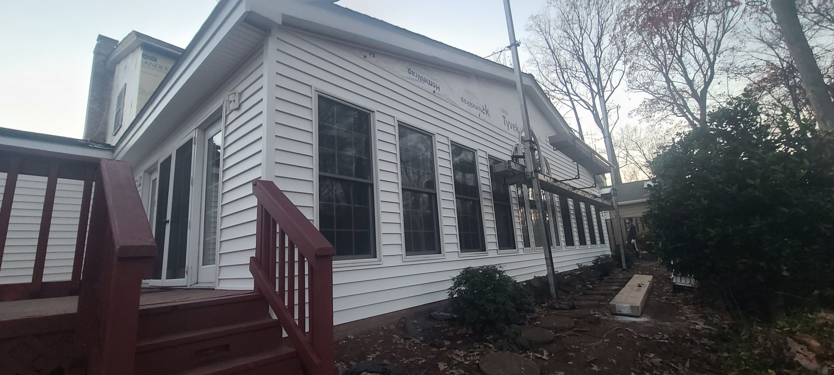Springfield CertainTeed Charcoal Black Roof & CertainTeed Colonial White Siding by RM Banning, Inc.