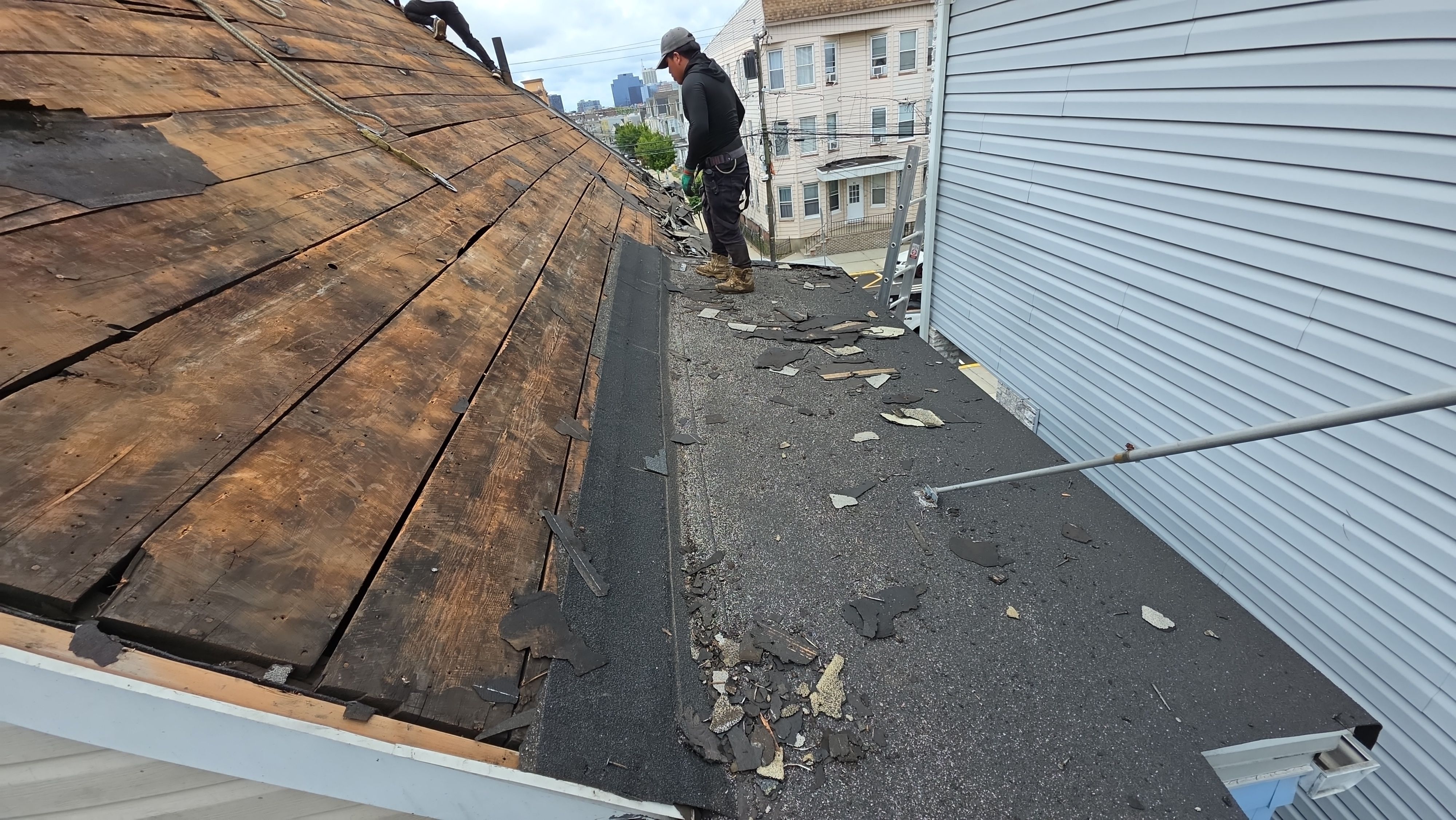 Full Residential Roof Replacement and Decking Repair in East Newark by AVEQOR