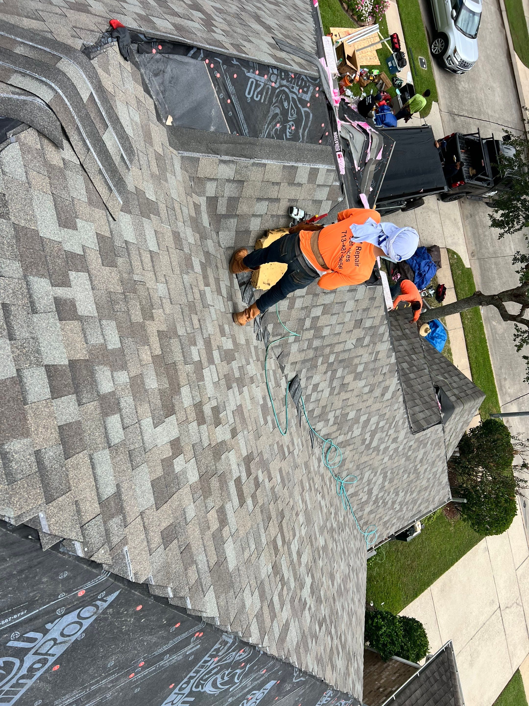 Residential Roofing Installation using Owen's Corning Duration (Lifetime) Shingles by Roof Repair Company