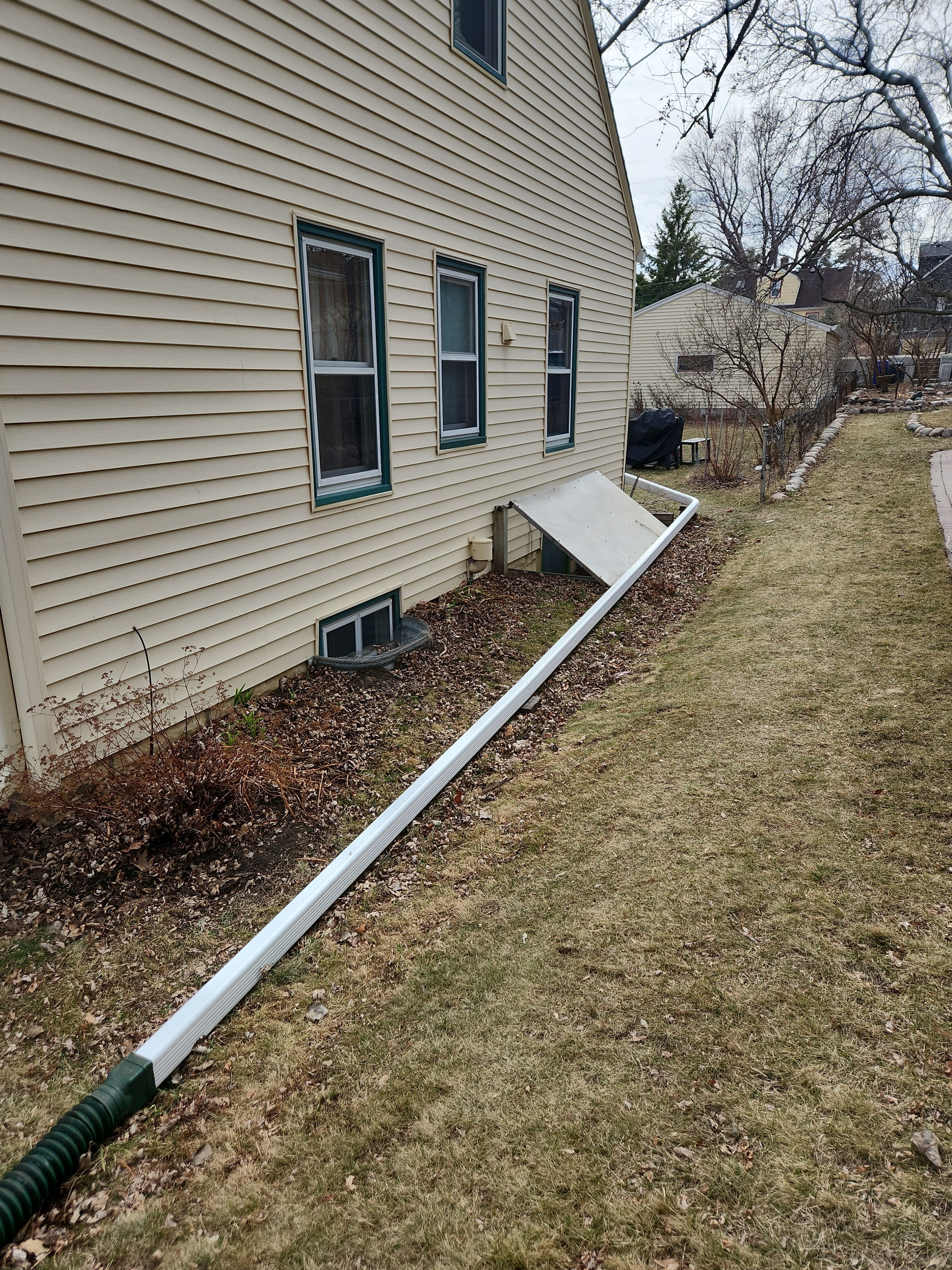 6" Gutters in St. Paul by Next Level Seamless Gutters / Exteriors Inc.