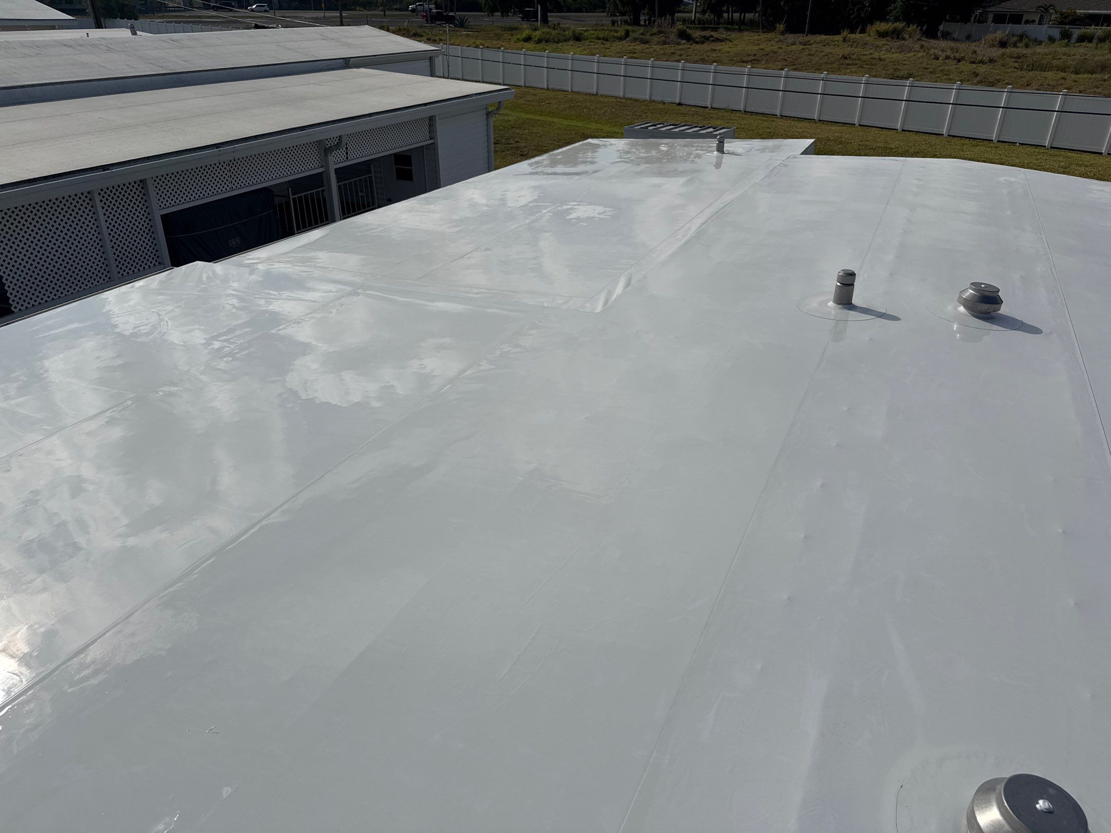 Mobile Home Soft Wash & TPO Roof Cleaning in Leisure Lake Mobile Home Park – Palmetto, FL by Sunshine AquaWash