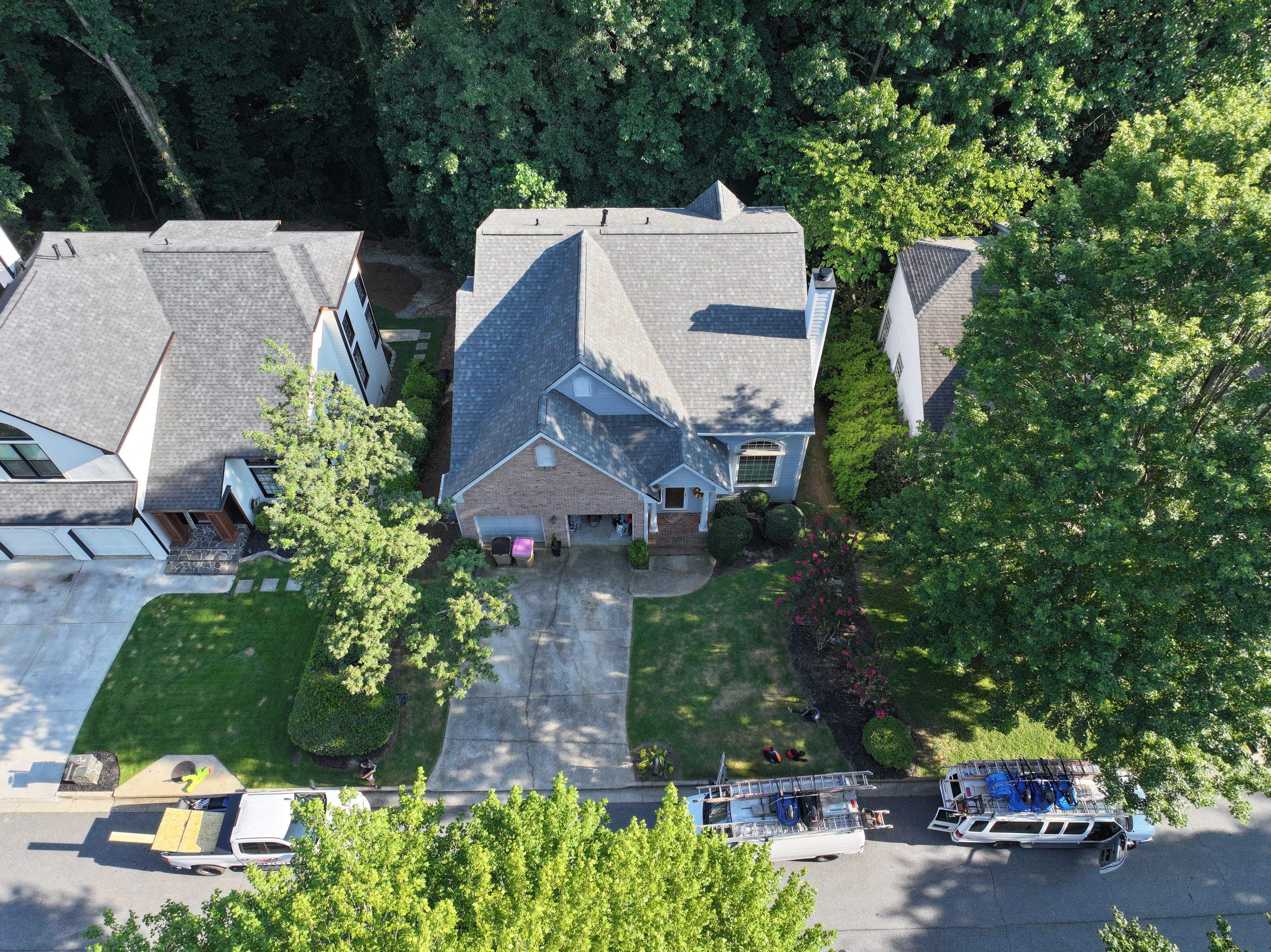 Residential Roofing Installation using Atlas Pinnacle Pristine by Douglas Construction 
