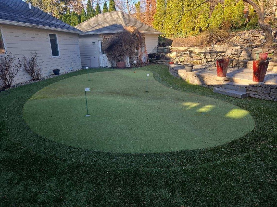Residential Putting Green Maintenance in Columbus by Southwest Greens Midwest